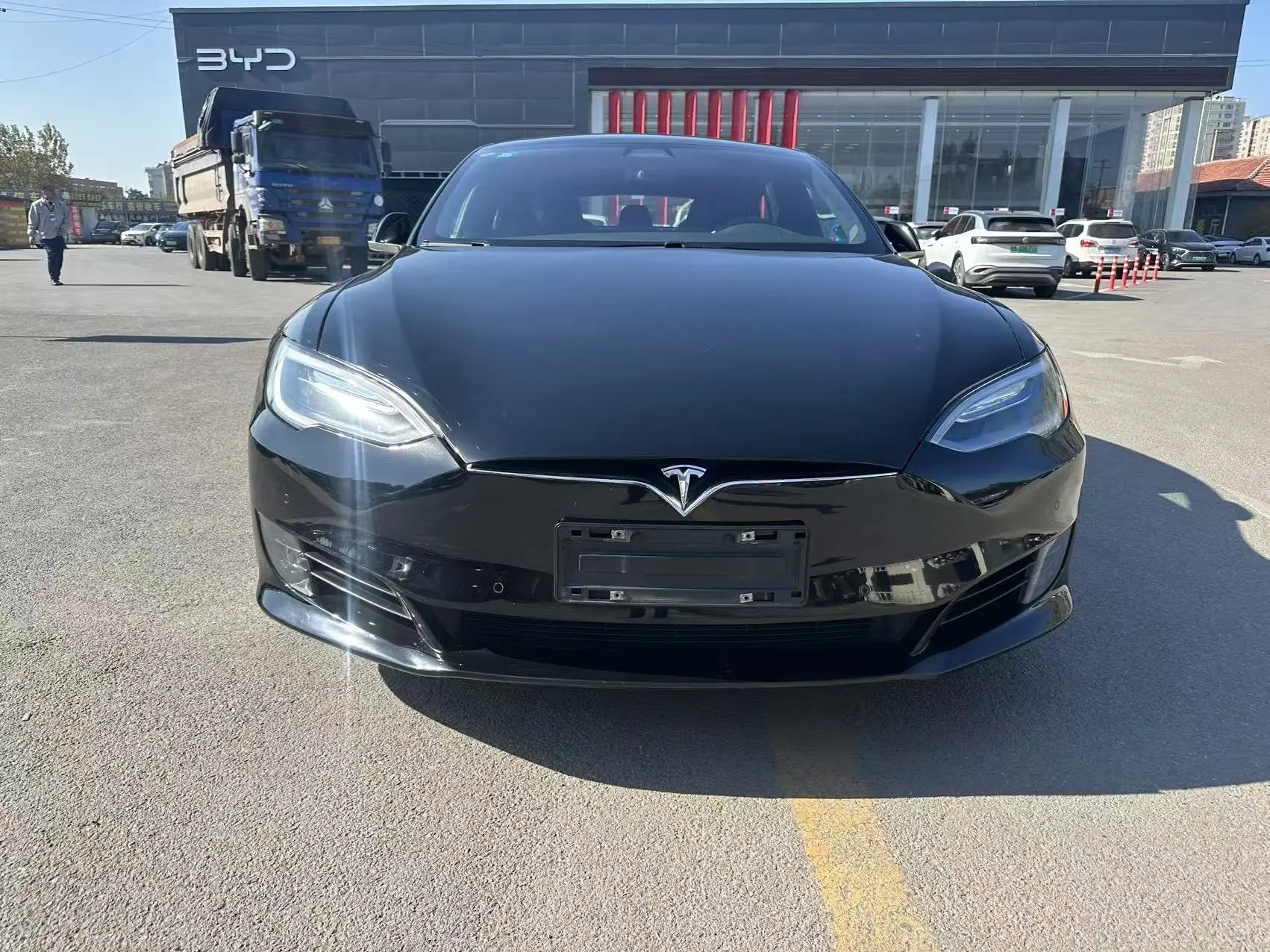 Tesla Model S  из Китая