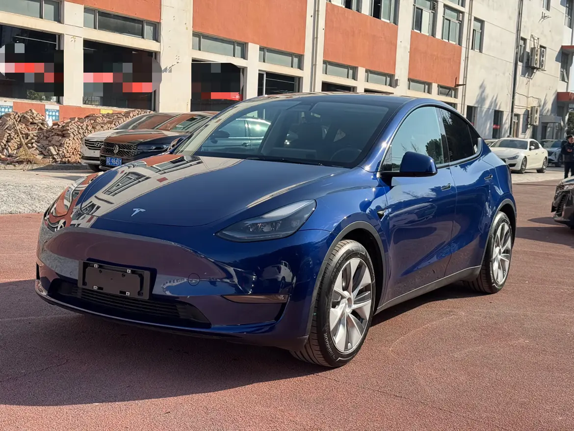 Tesla Model Y  из Китая