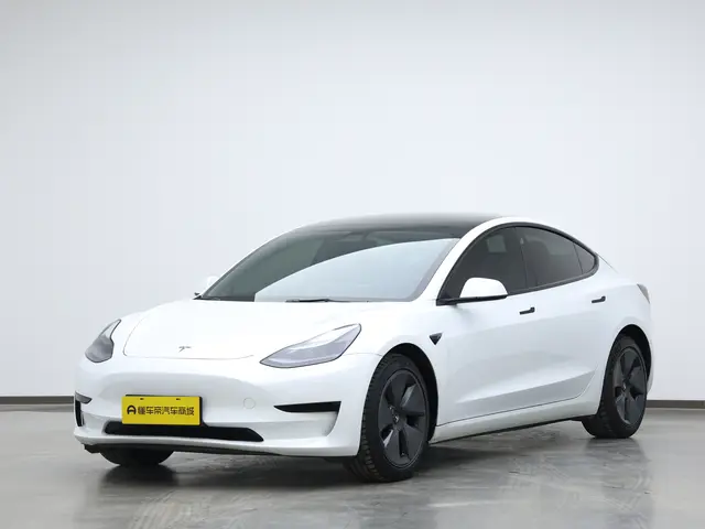 Tesla Model 3  из Китая