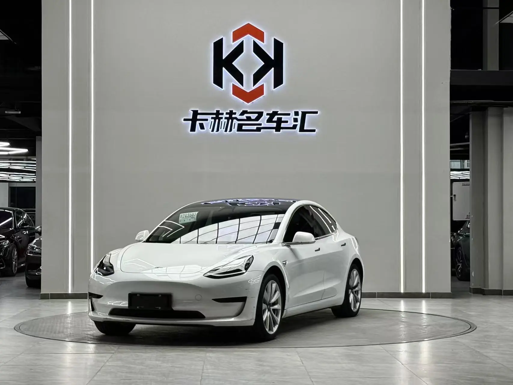Tesla Model 3  из Китая