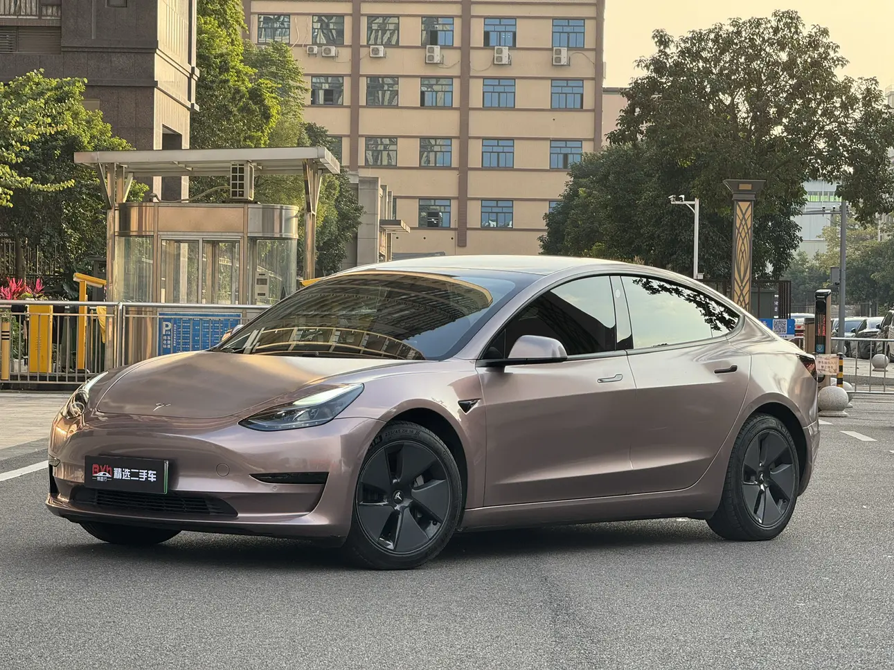 Tesla Model 3  из Китая