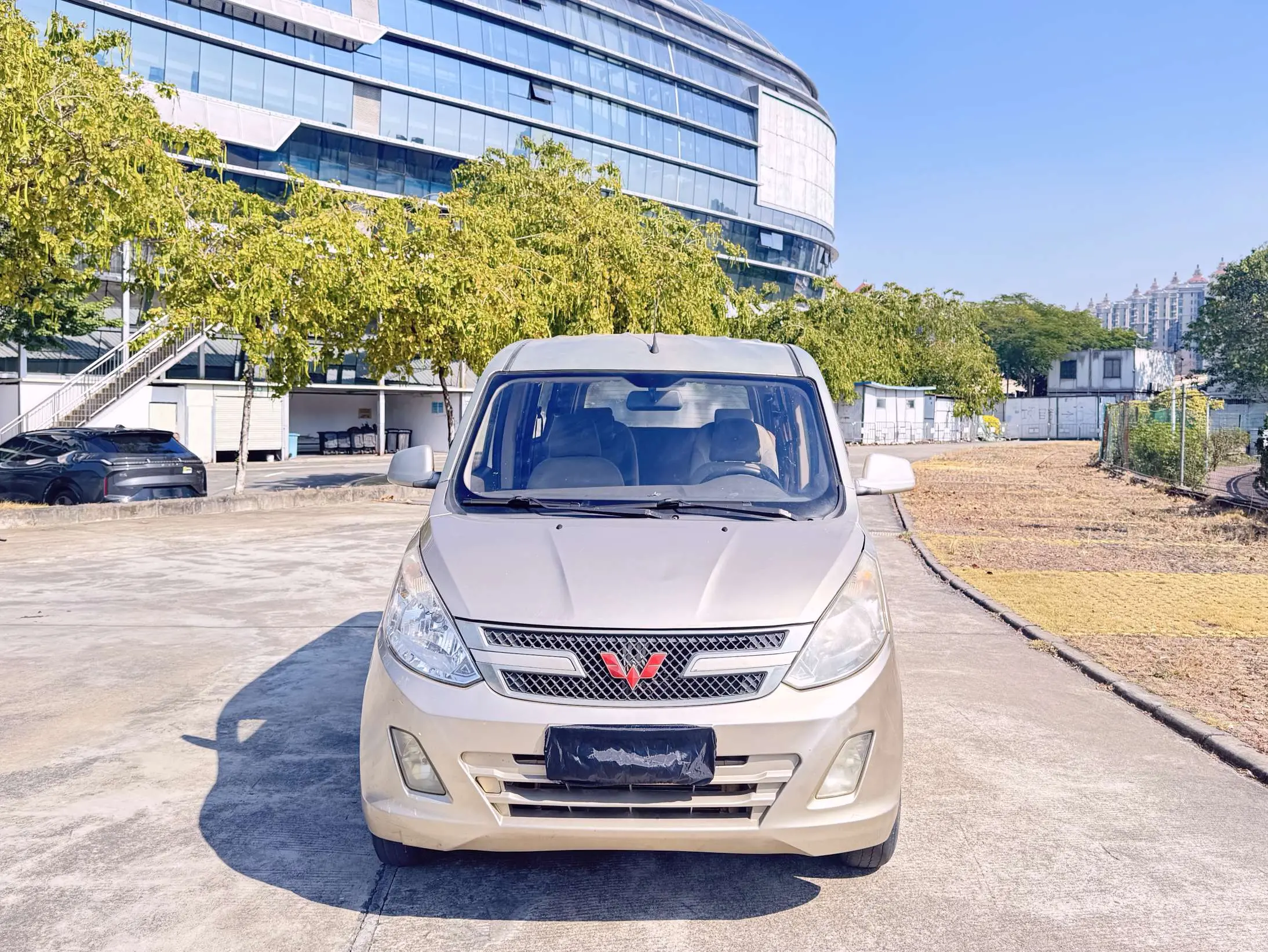 Wuling Rongguang V  из Китая