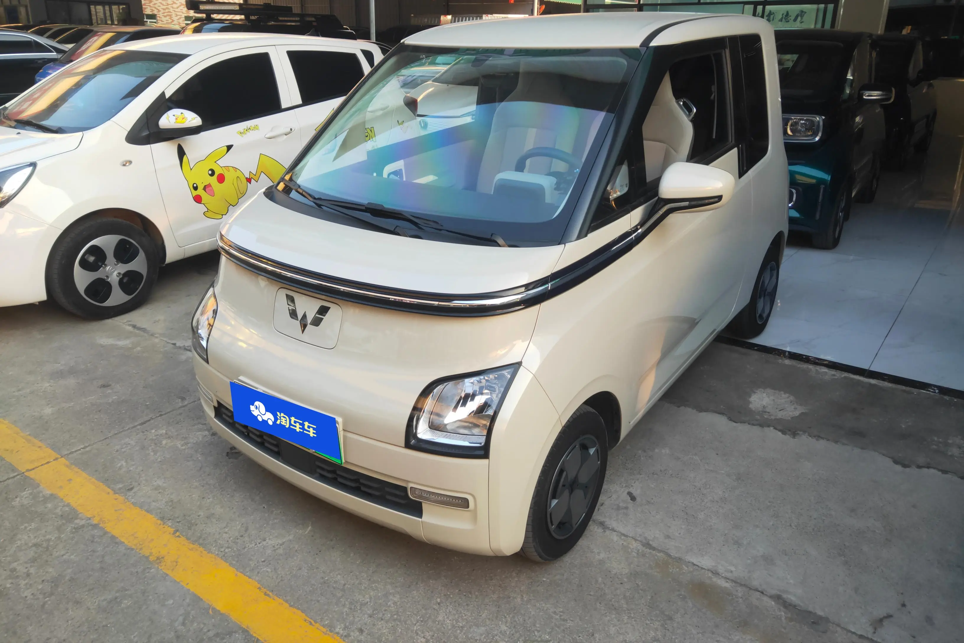 Wuling Air ev clear sky  из Китая