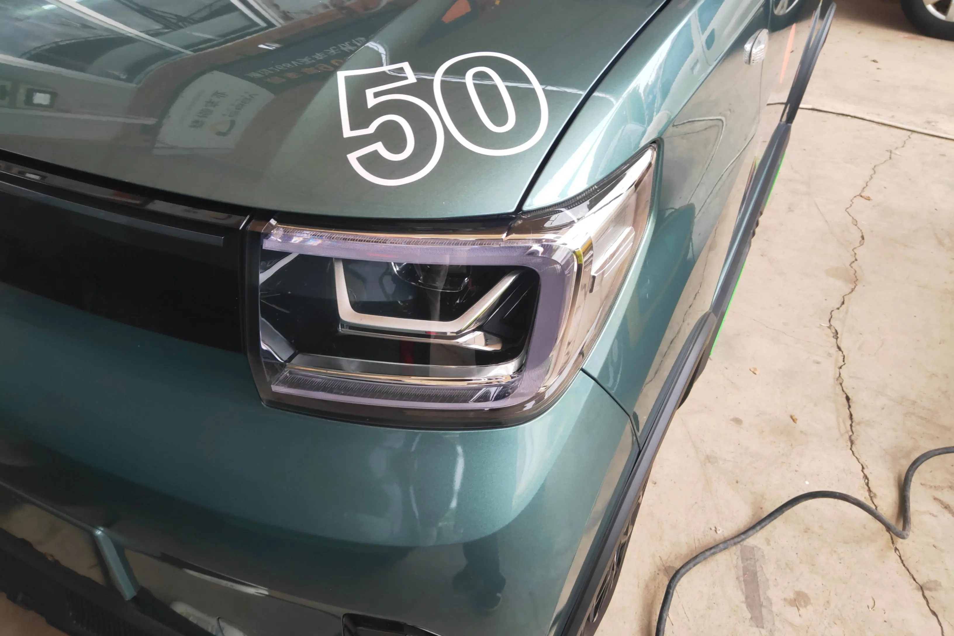 Wuling Hongguang MINIEV  из Китая