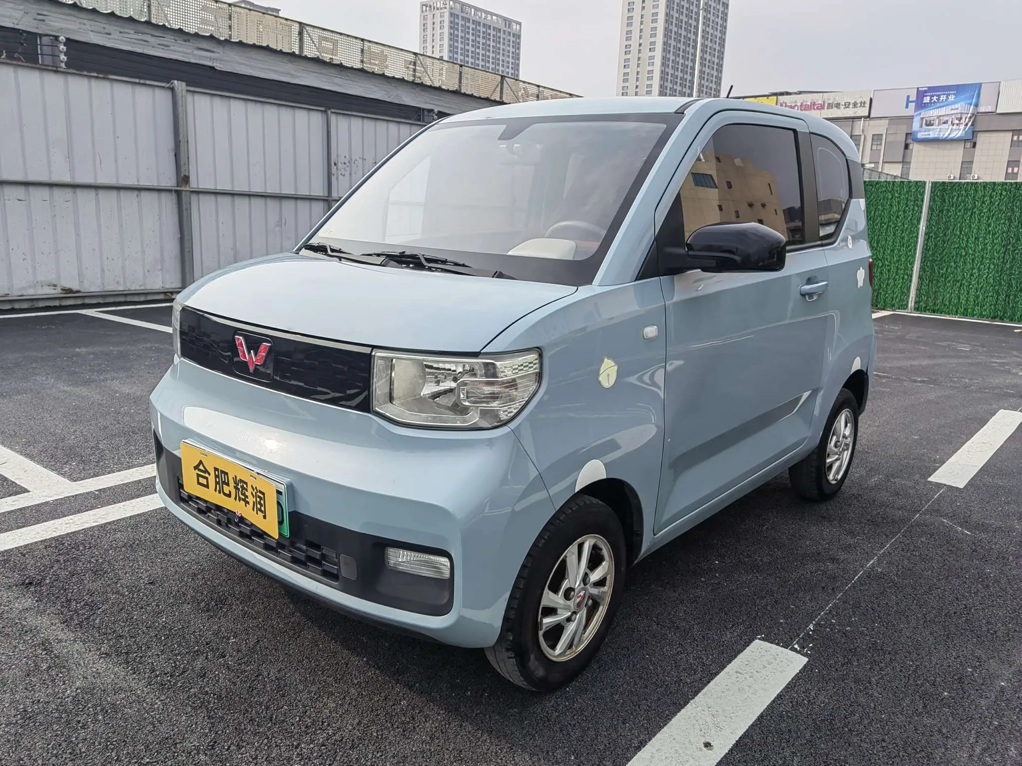 Wuling Hongguang MINIEV  из Китая