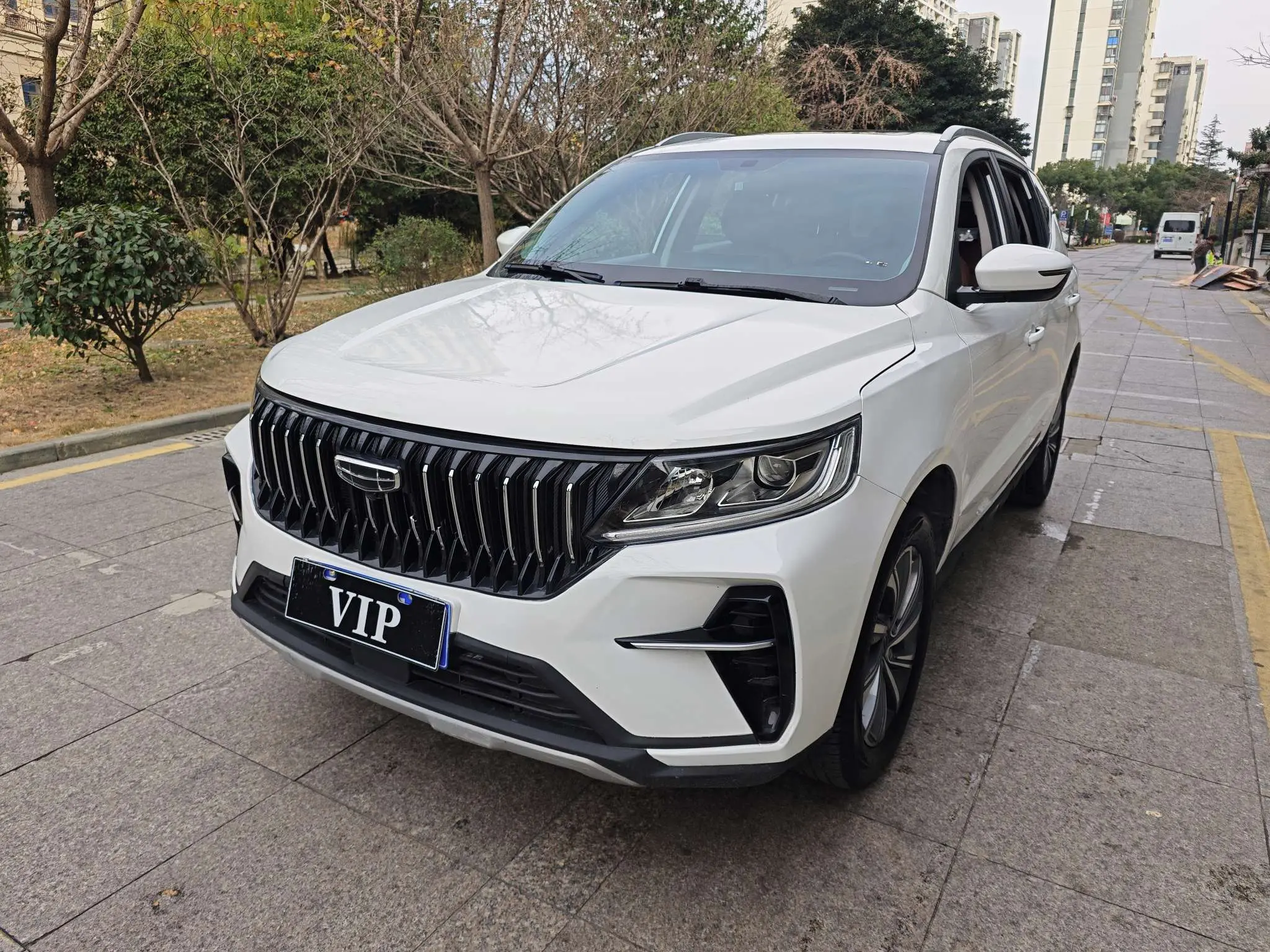 Geely Vision X6  из Китая
