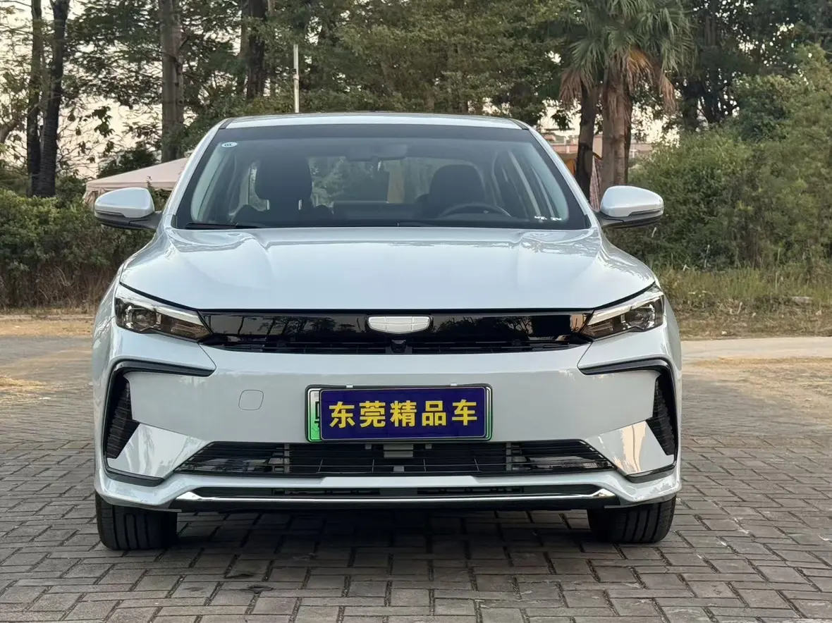 Geely Emgrand L HiP  из Китая