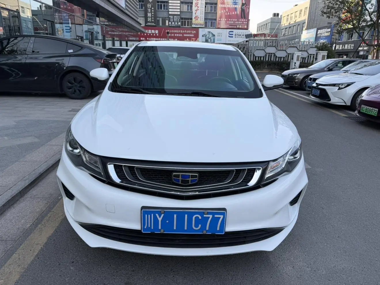 Geely Emgrand GL  из Китая
