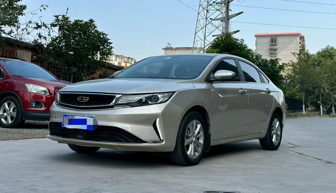 Geely Emgrand GL  из Китая