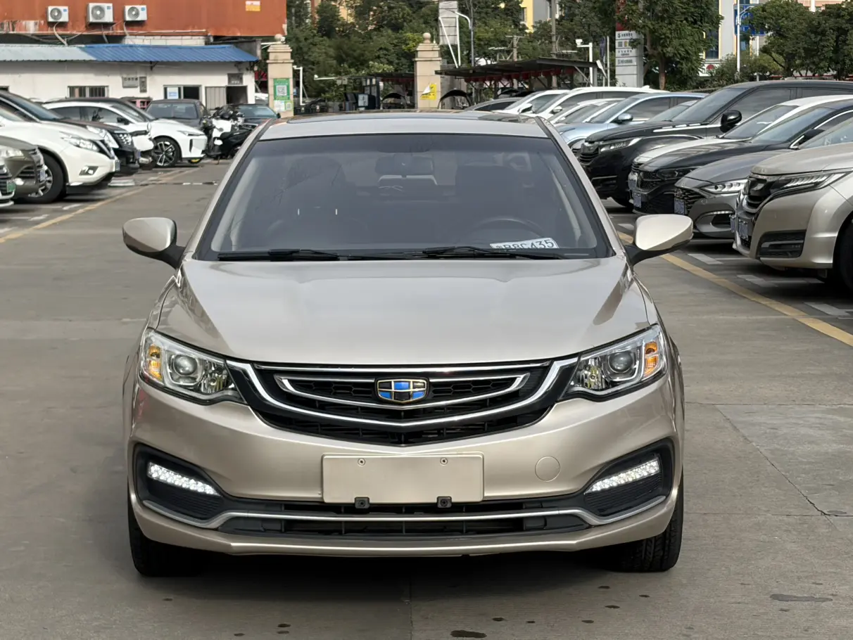 Geely Vision  из Китая