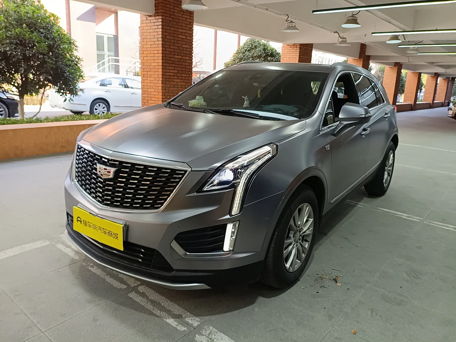 Cadillac XT5  из Китая