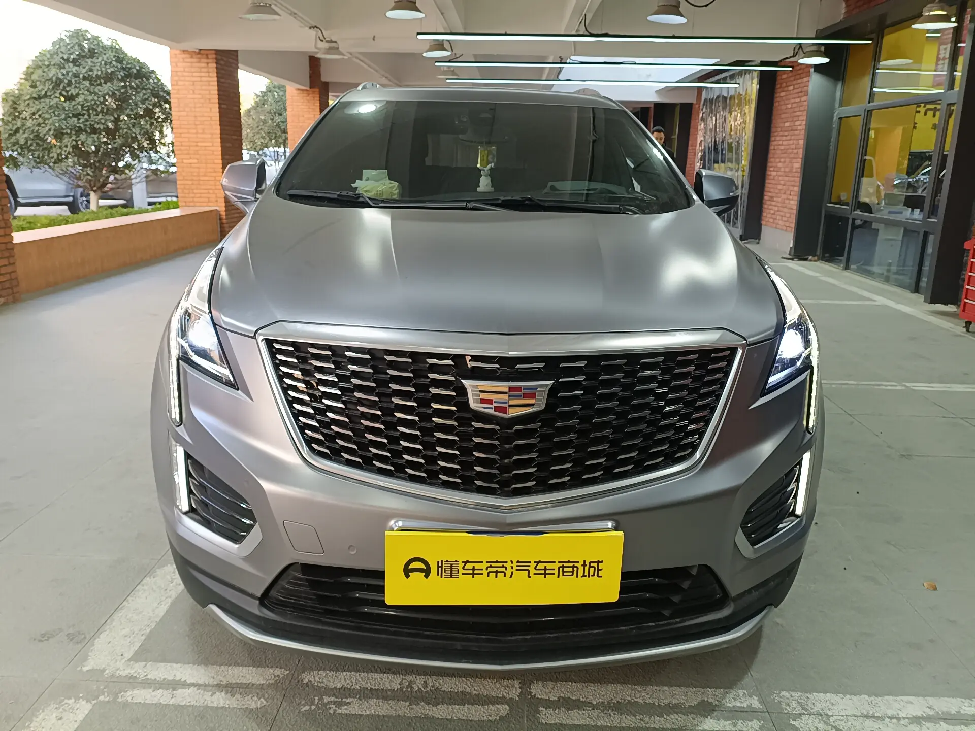 Cadillac XT5  из Китая