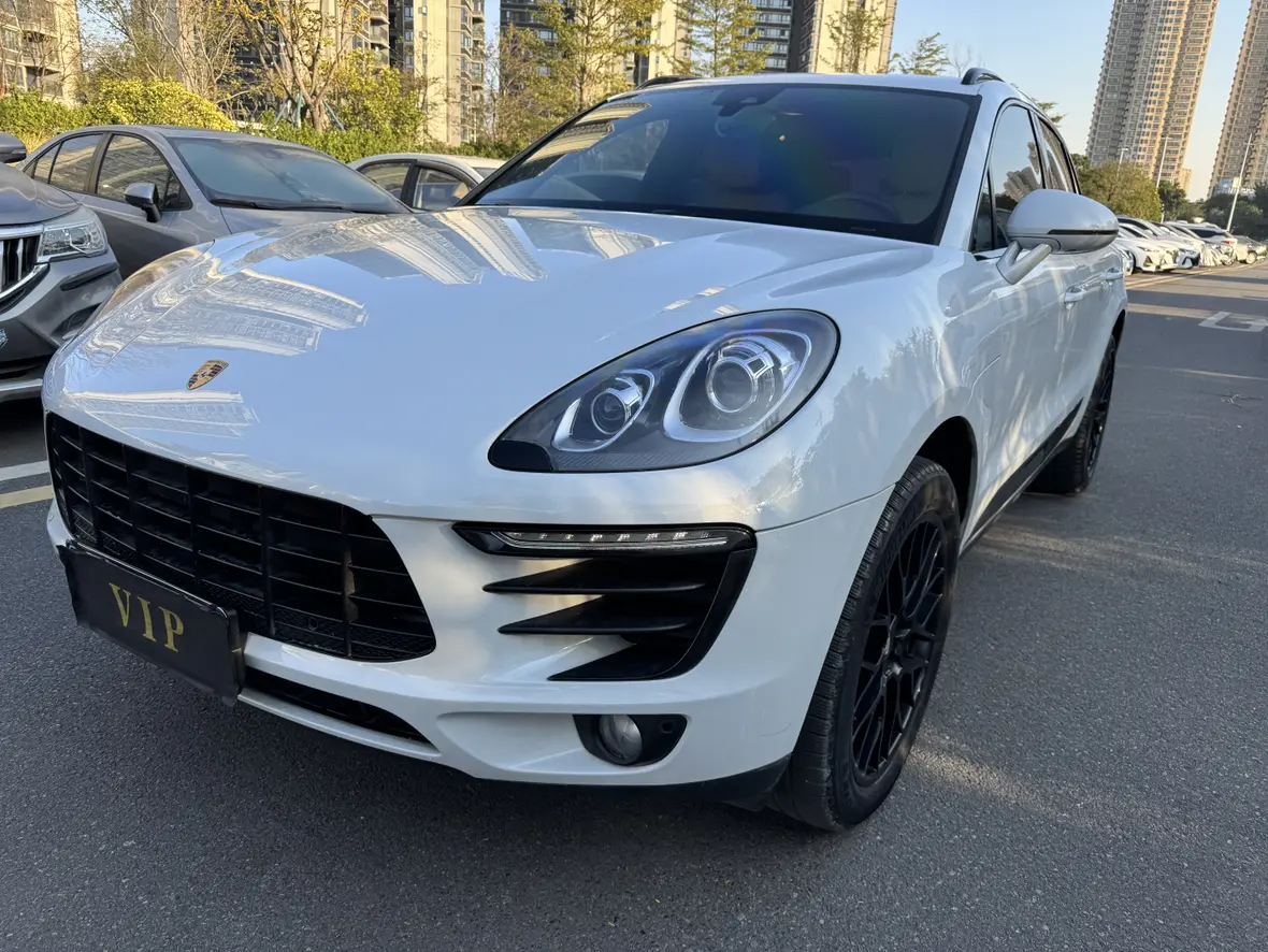 Porsche Macan  из Китая