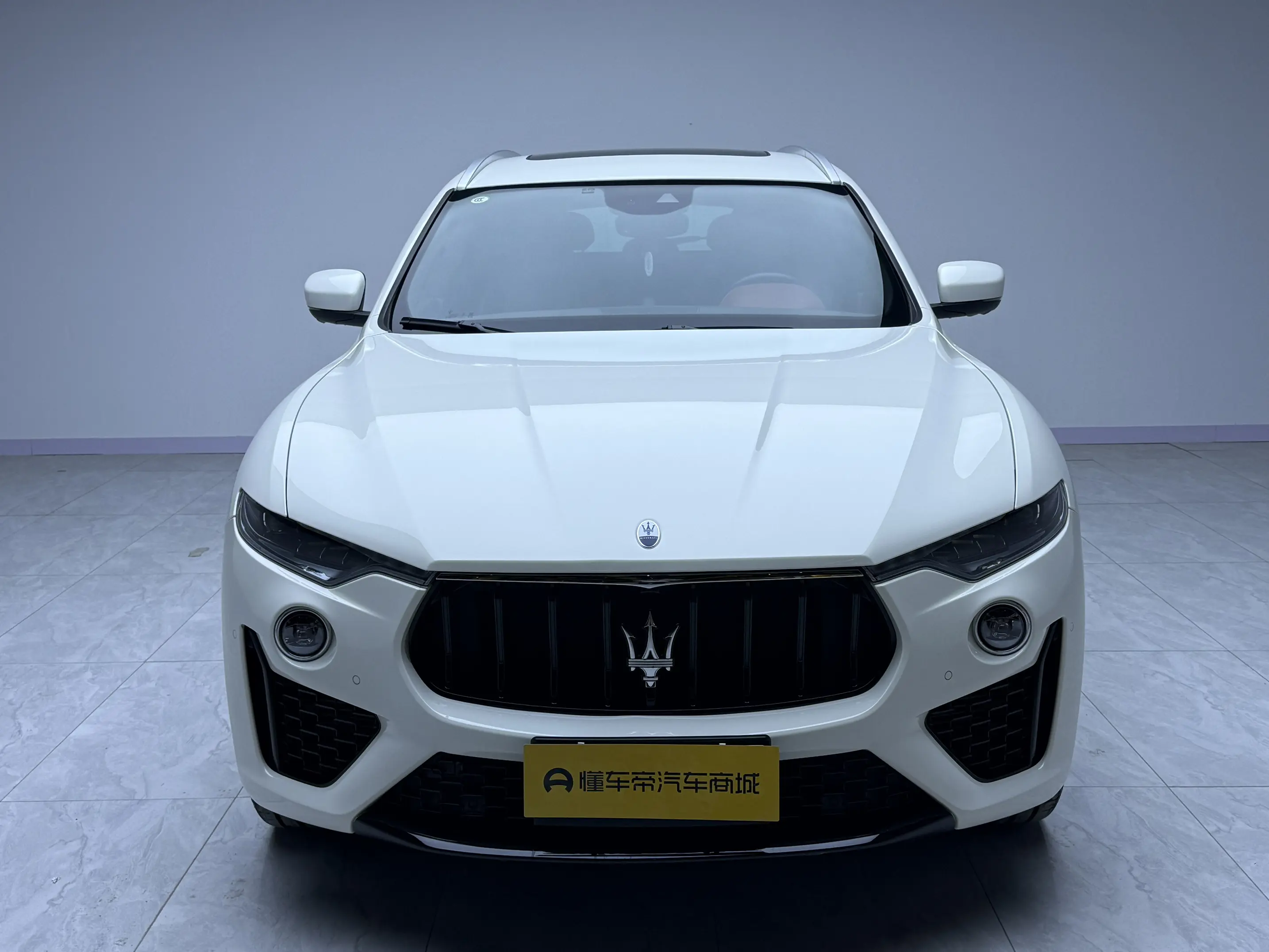 Maserati Levante  из Китая