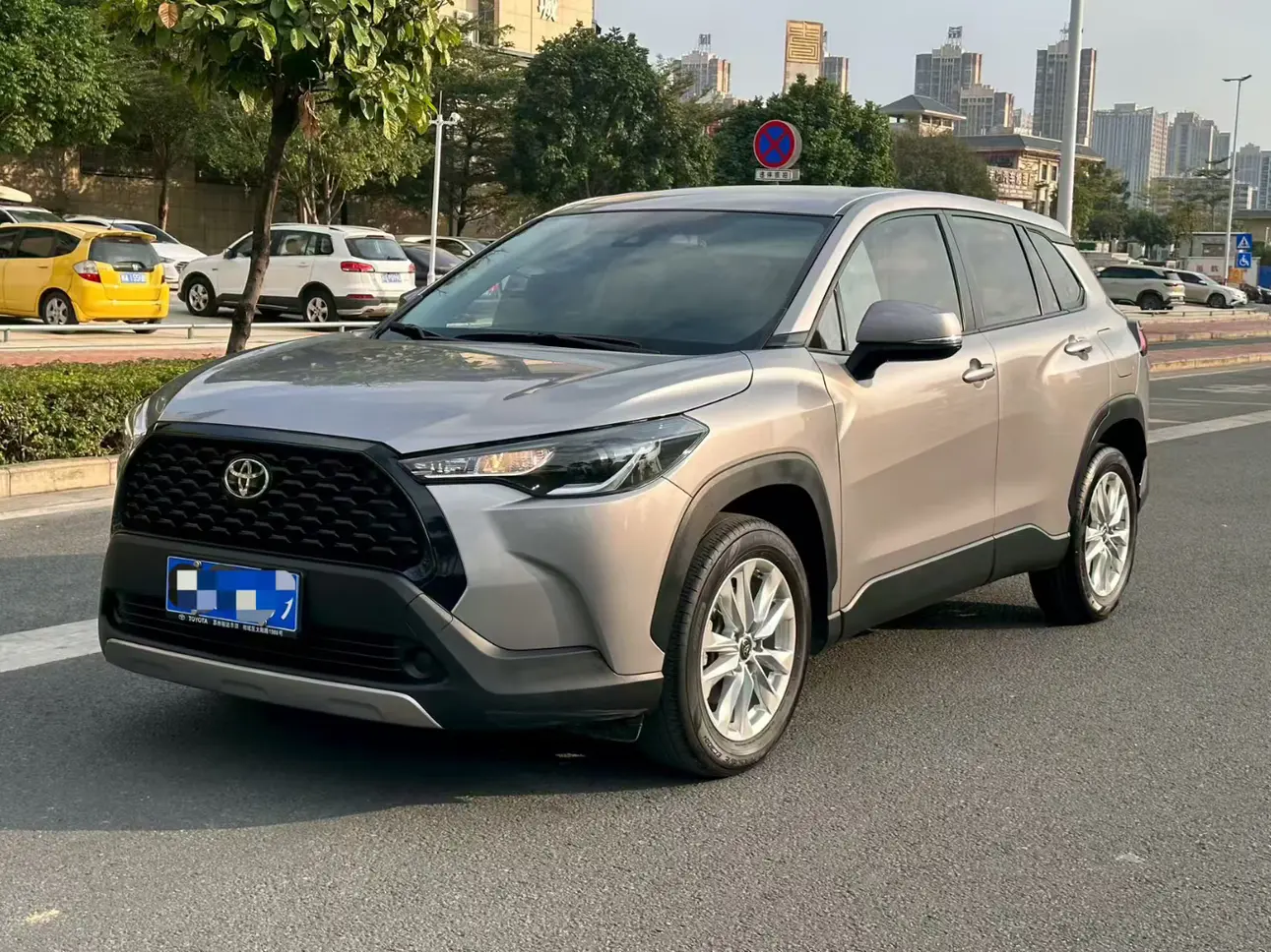 Toyota Corolla Cross  из Китая