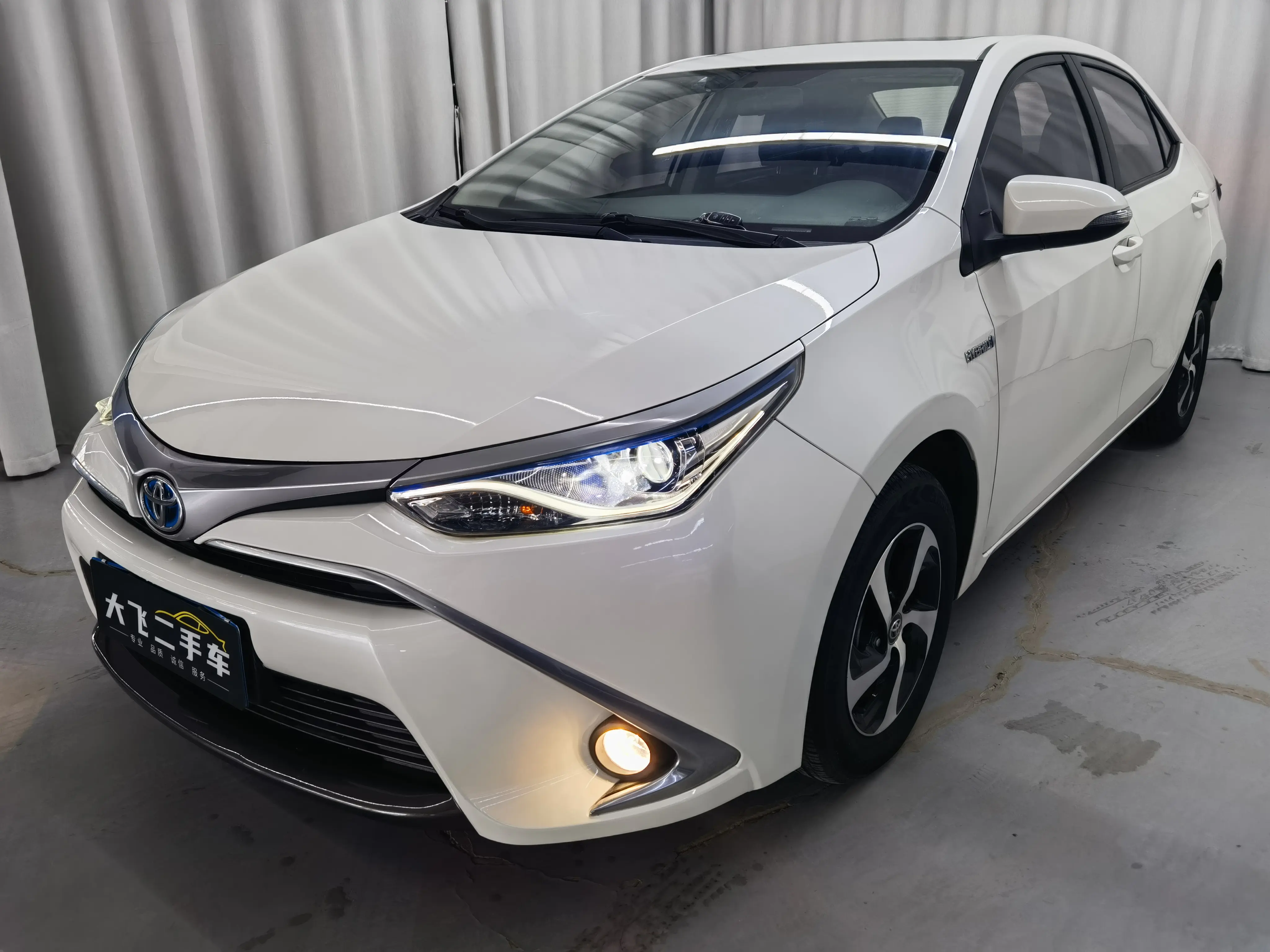 Toyota Levin (Lei Ling)  из Китая