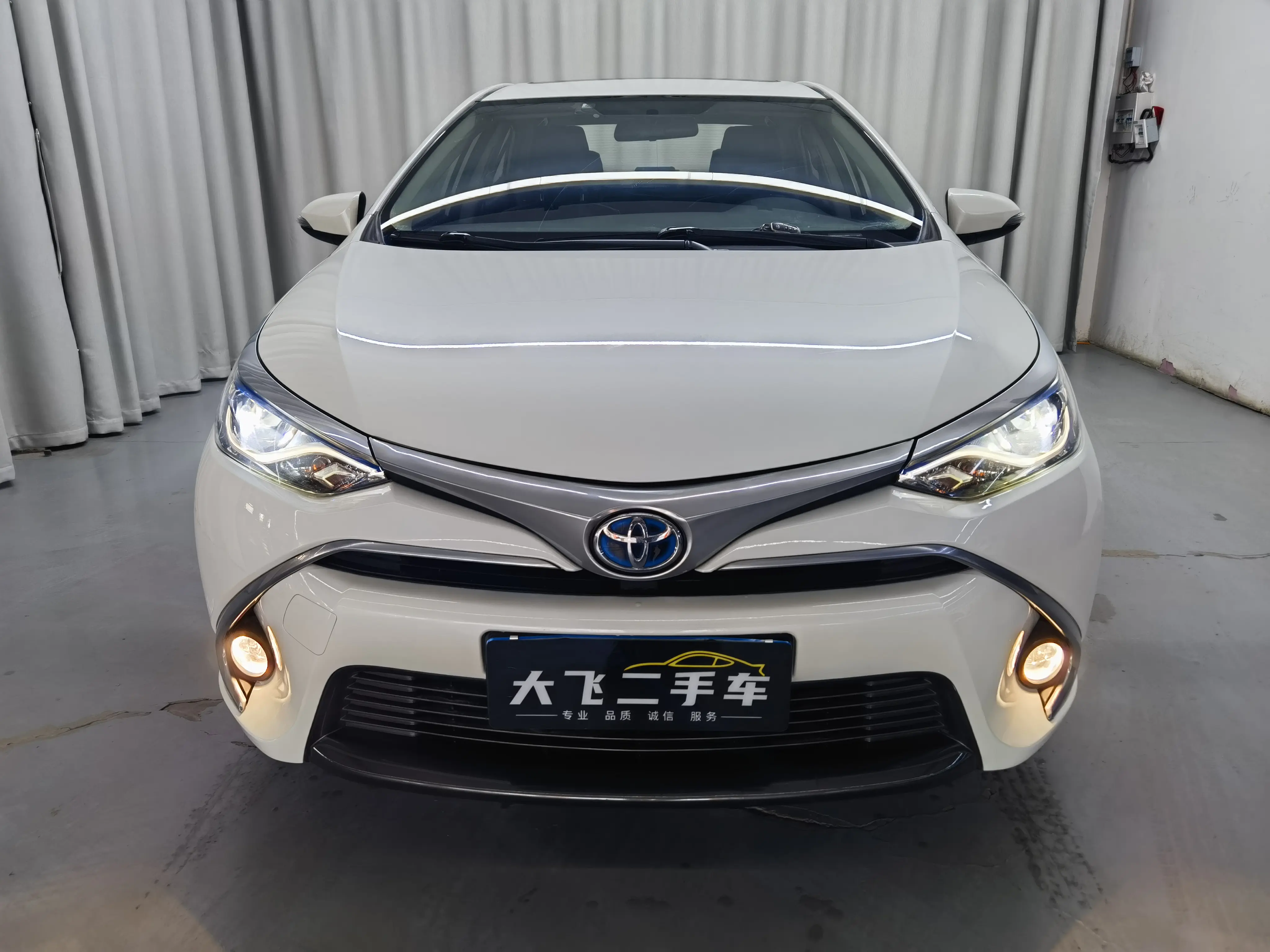 Toyota Levin (Lei Ling)  из Китая