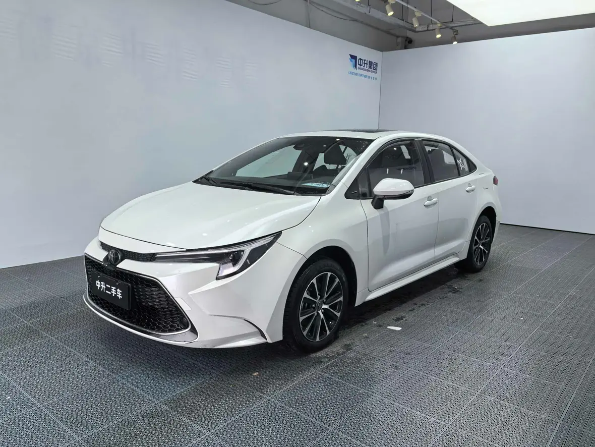 Toyota Levin (Lei Ling)  из Китая