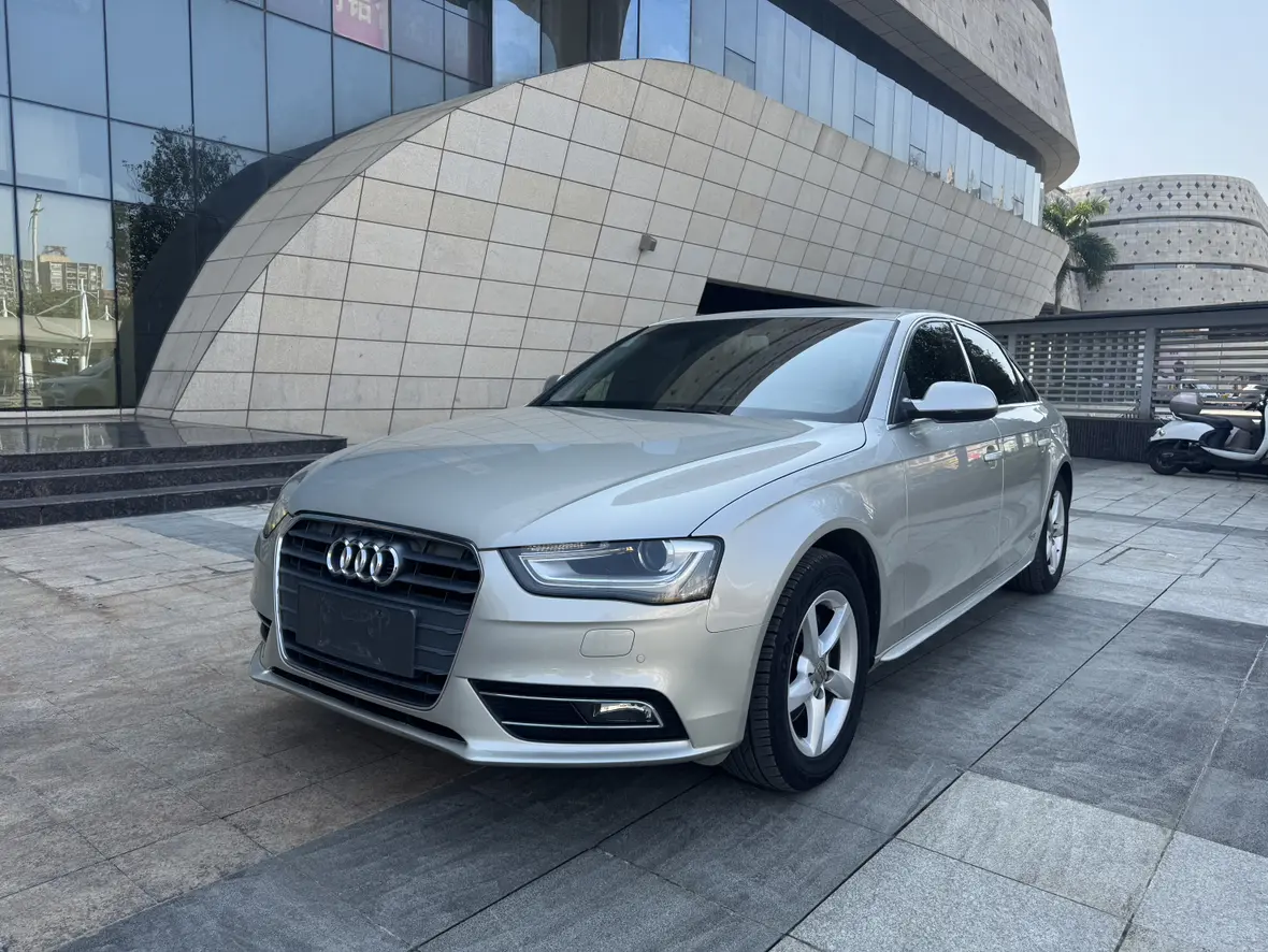 Audi A4L  из Китая