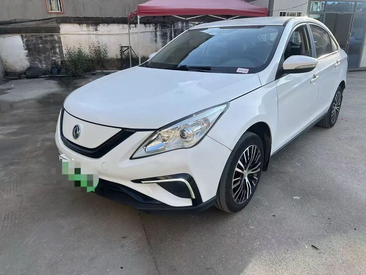 Forthing Fengxing S50 EV  из Китая
