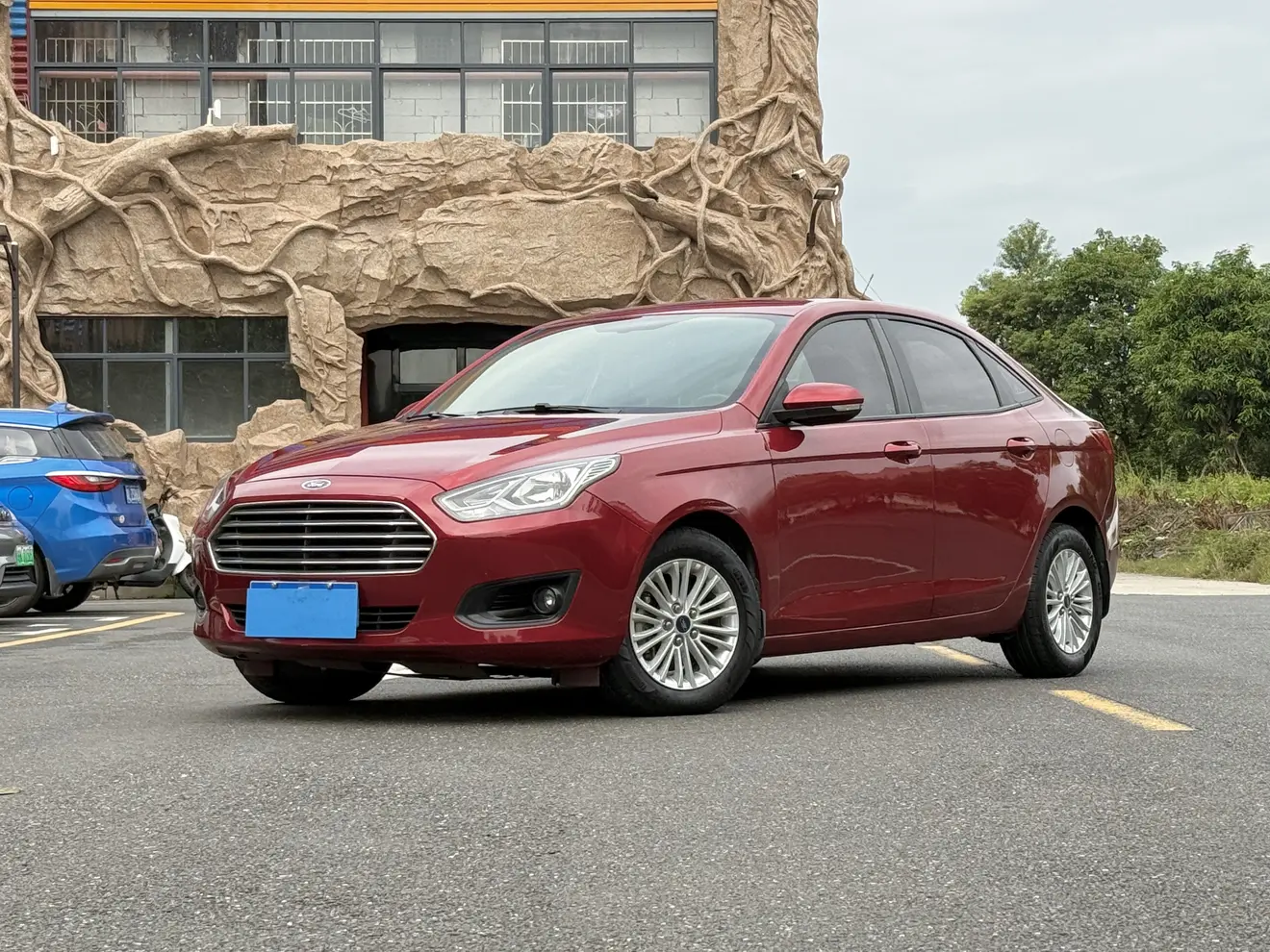 Ford Forrest  из Китая