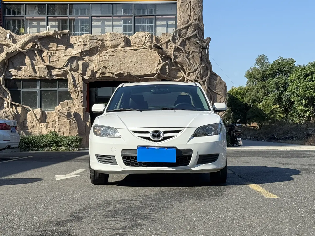 Mazda Axela (Mazda3)  из Китая