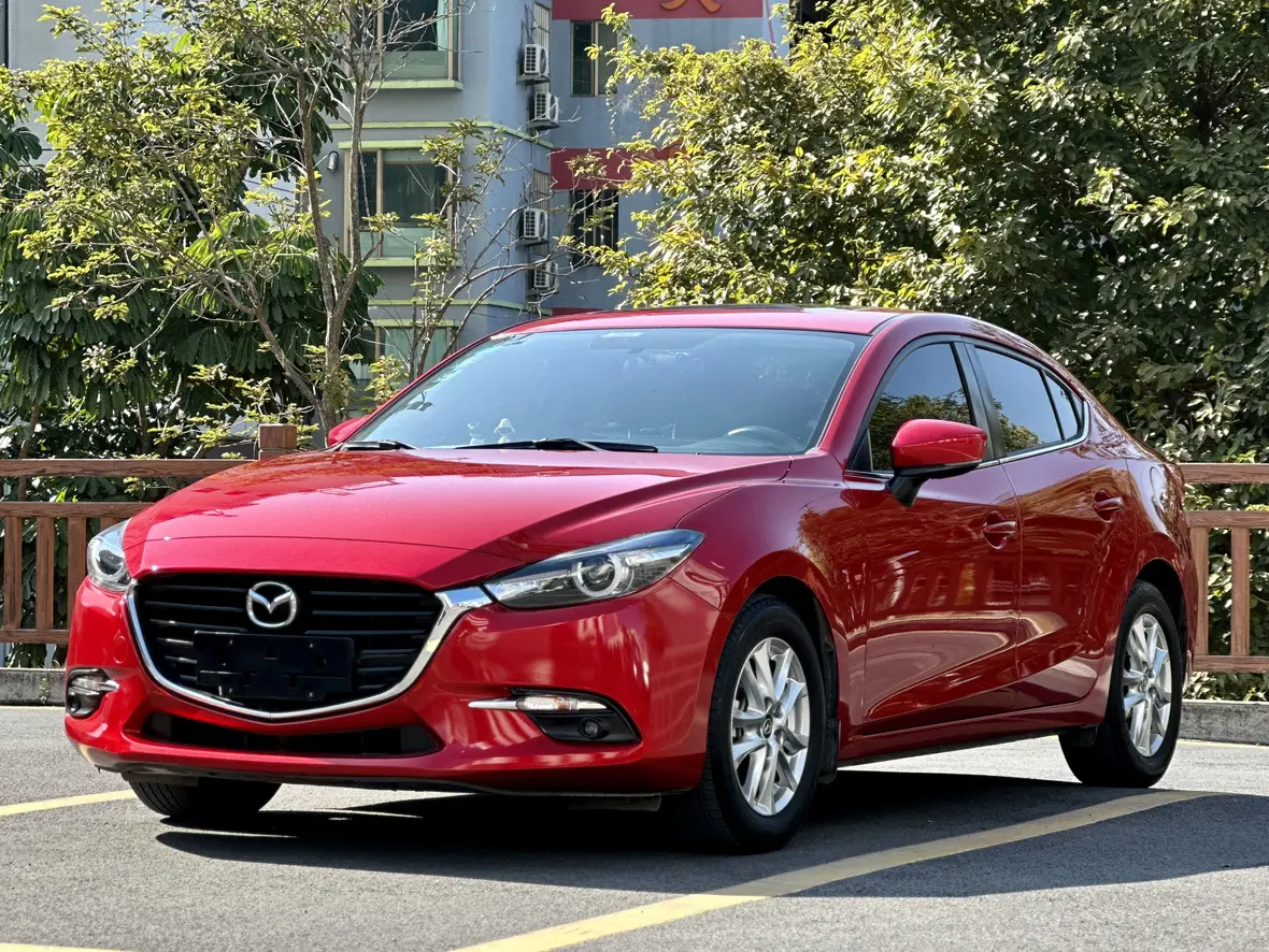 Mazda Axela (Mazda3)  из Китая