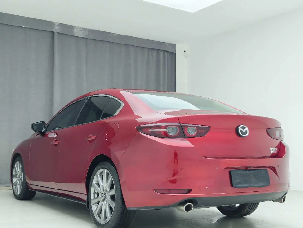 Mazda Axela (Mazda3)  из Китая