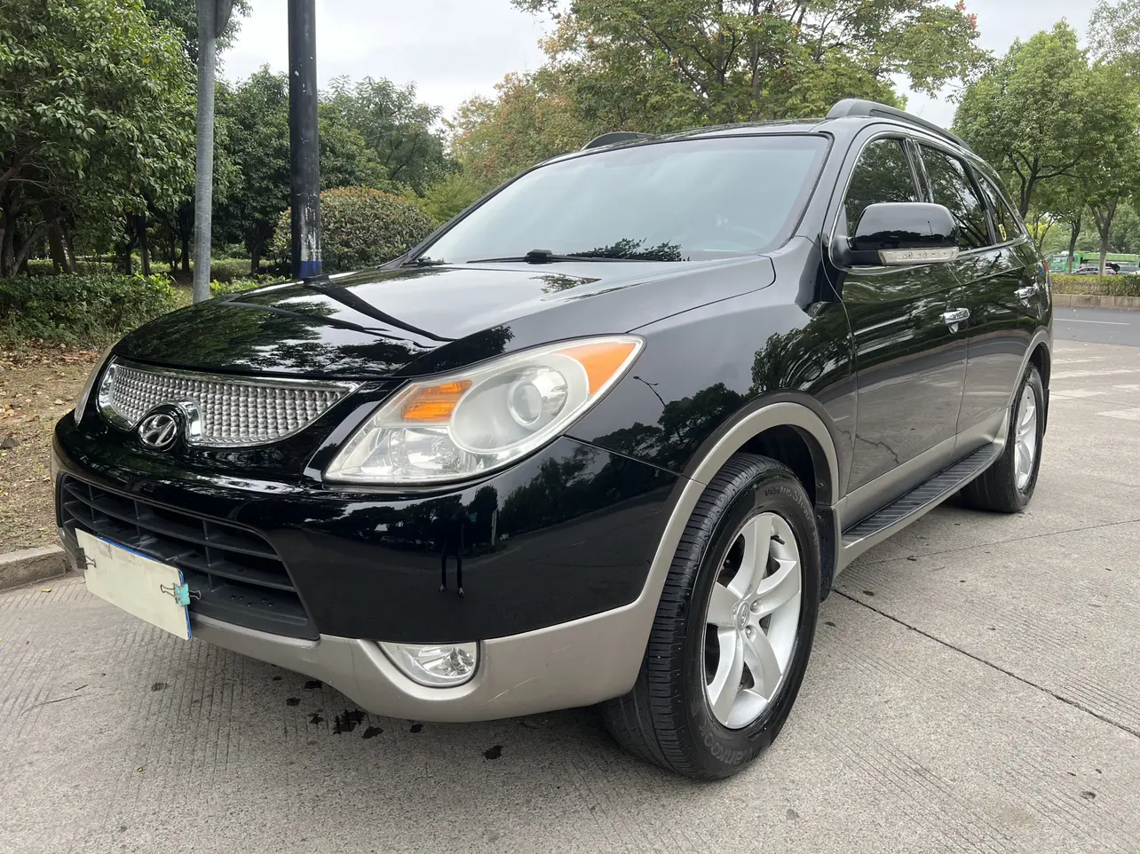 Hyundai Velasquez  из Китая