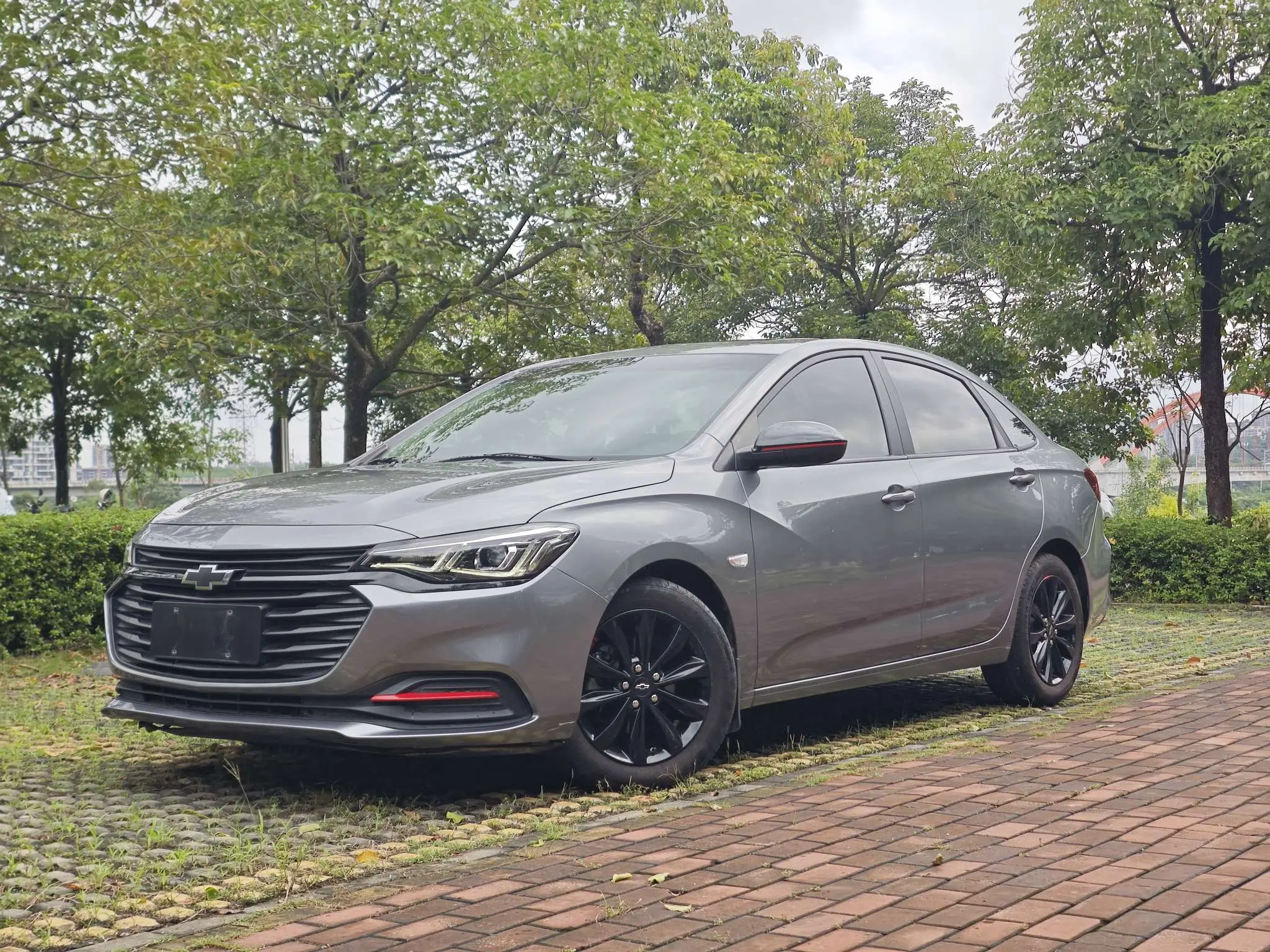 Chevrolet Monza (Cruze)  из Китая