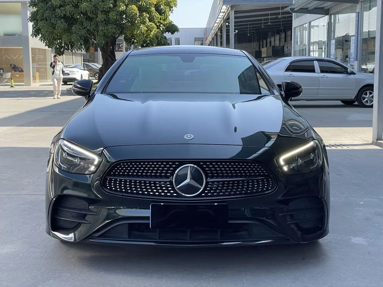 Mercedes-Benz E-Class  из Китая