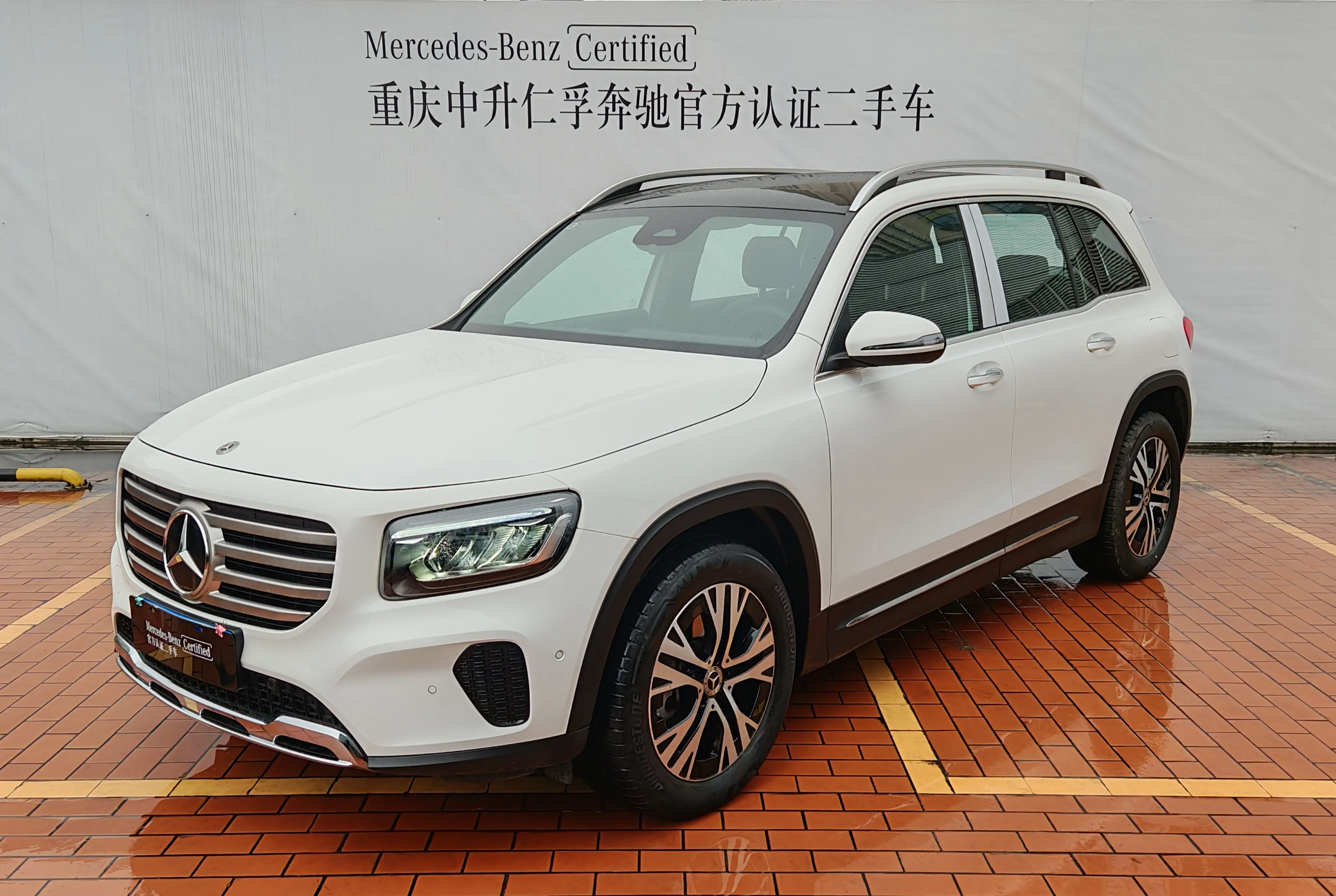 Mercedes-Benz GLB  из Китая