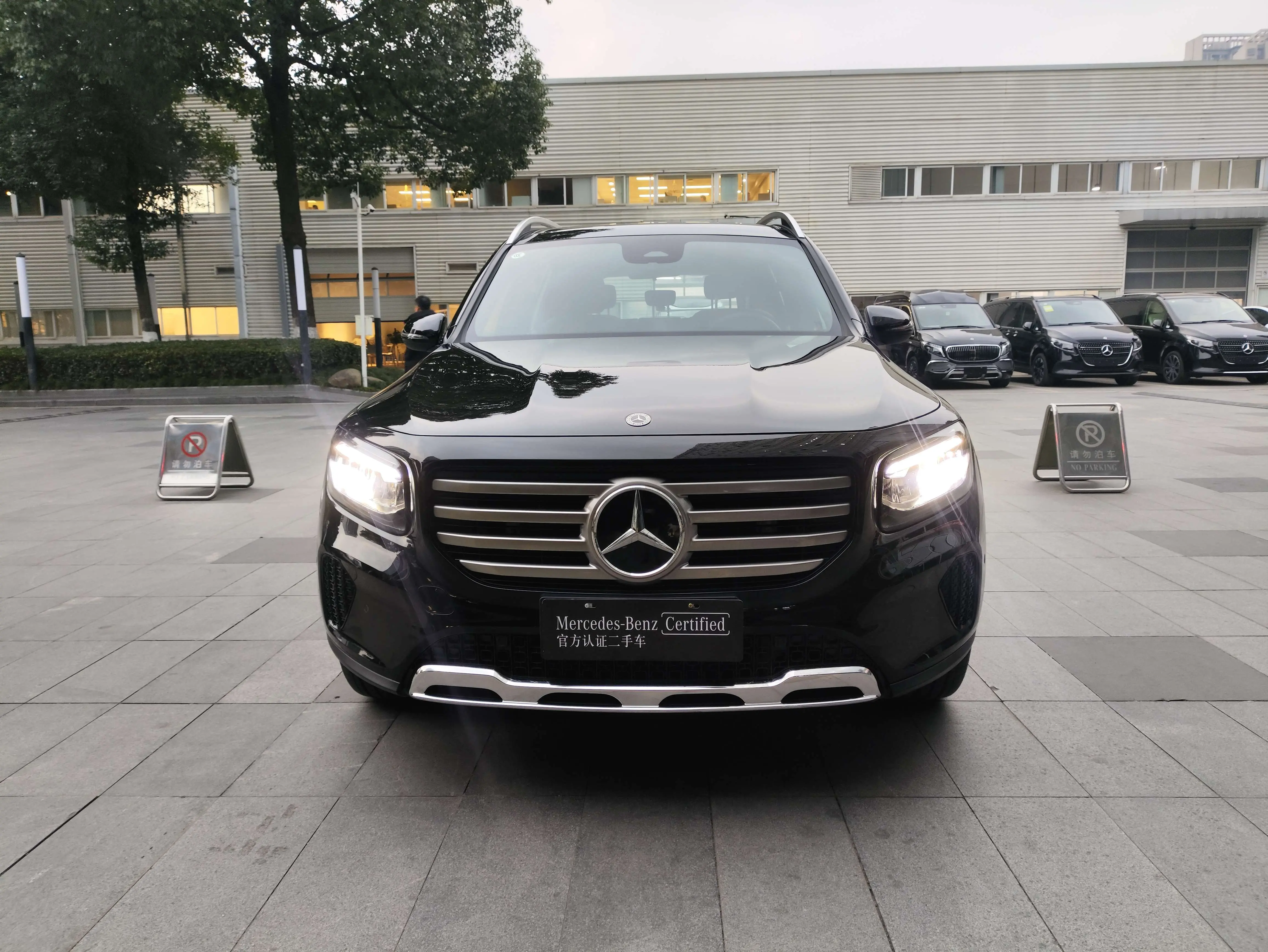 Mercedes-Benz GLB  из Китая