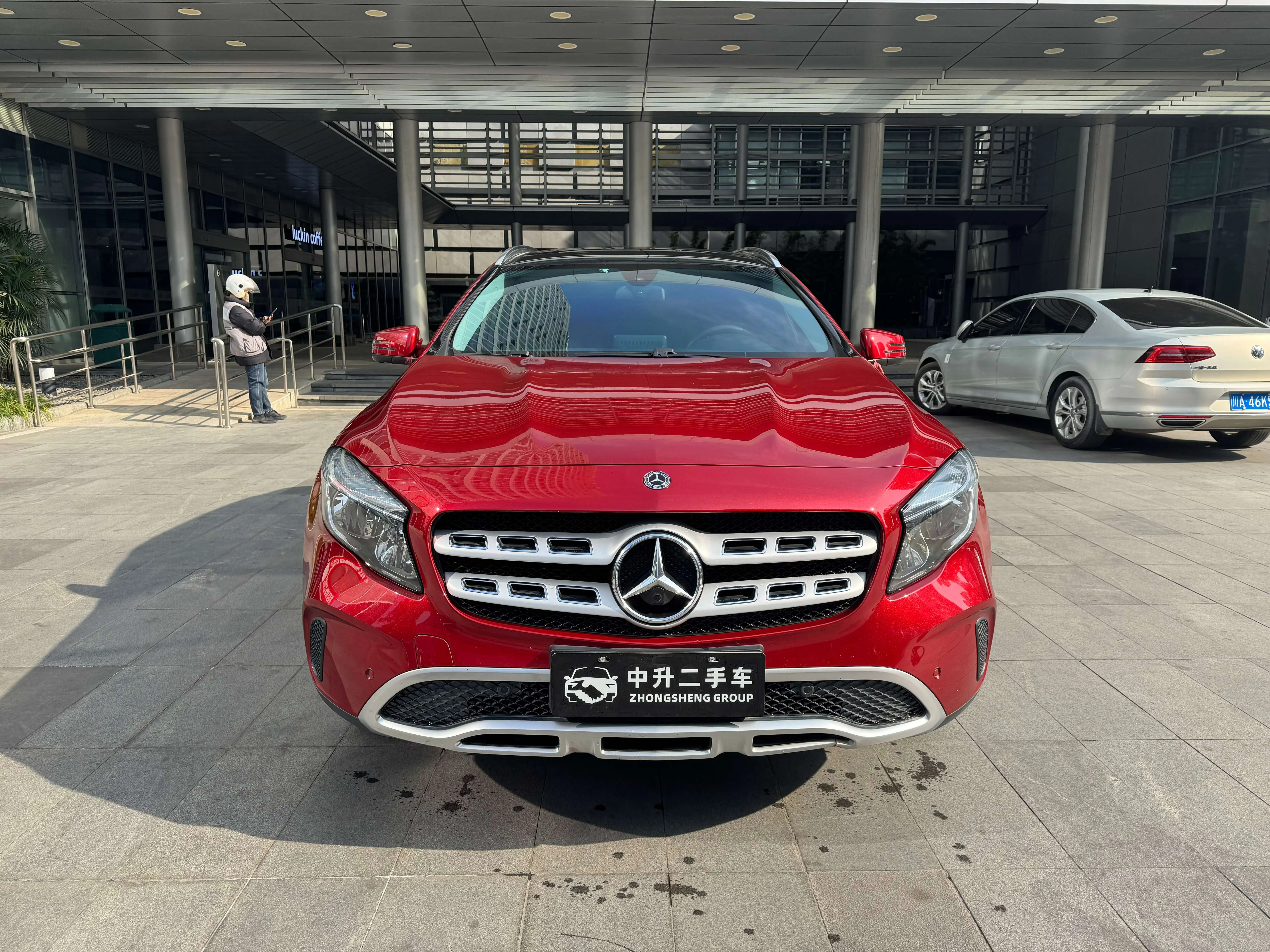 Mercedes-Benz GLA  из Китая