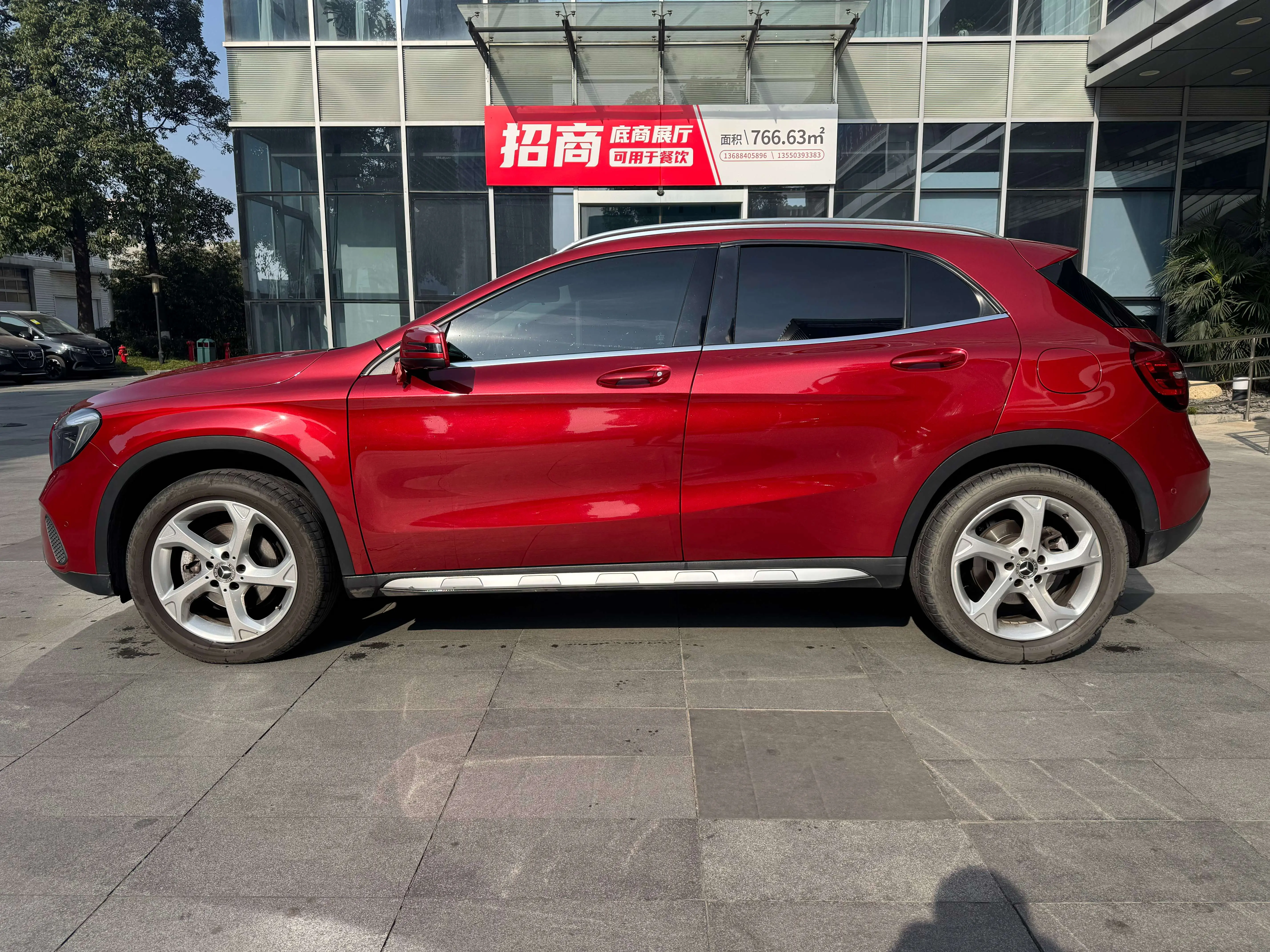 Mercedes-Benz GLA  из Китая