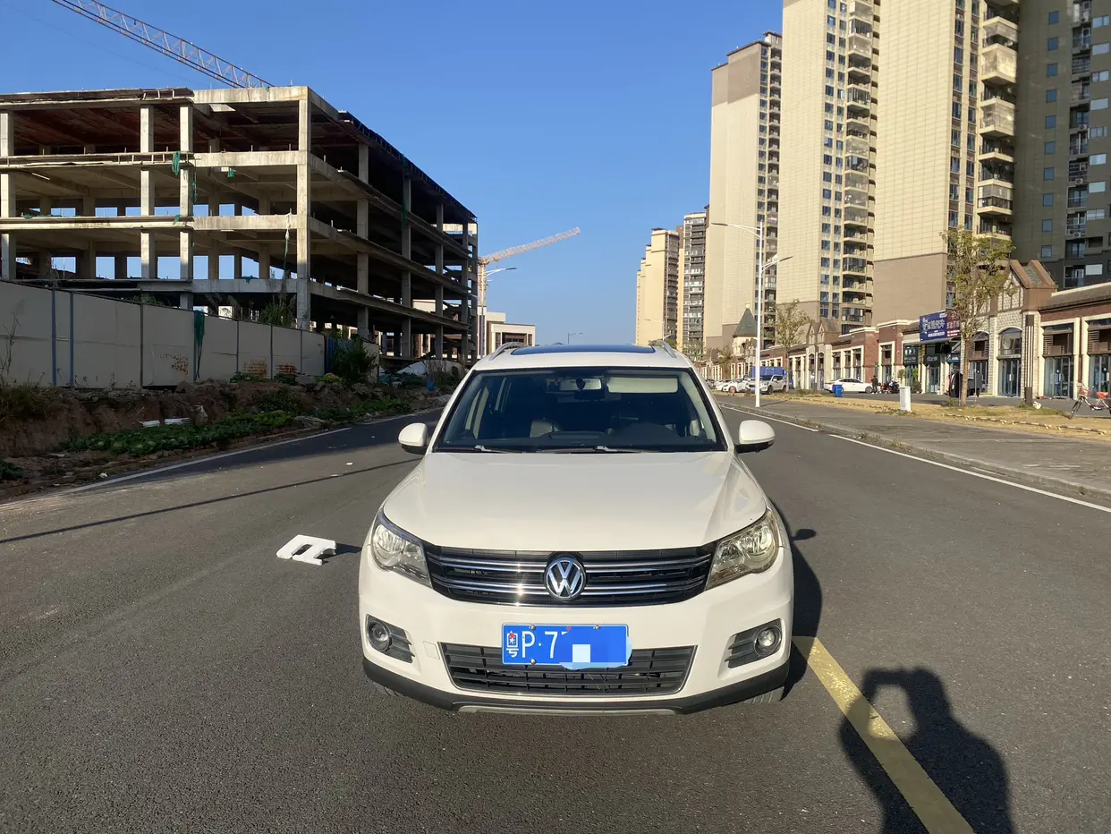 Volkswagen Tiguan  из Китая