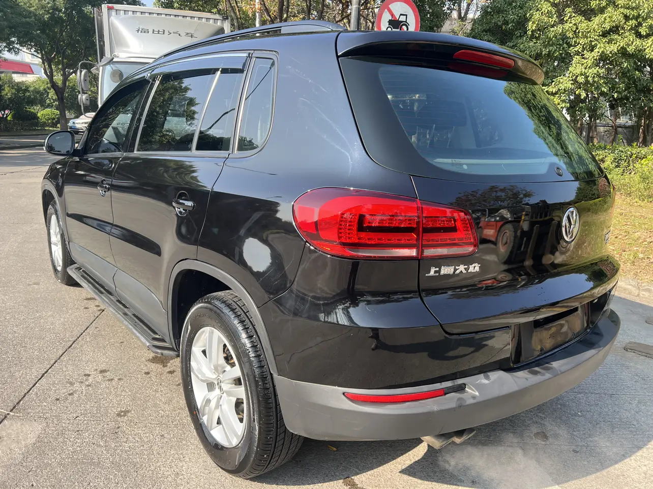 Volkswagen Tiguan  из Китая