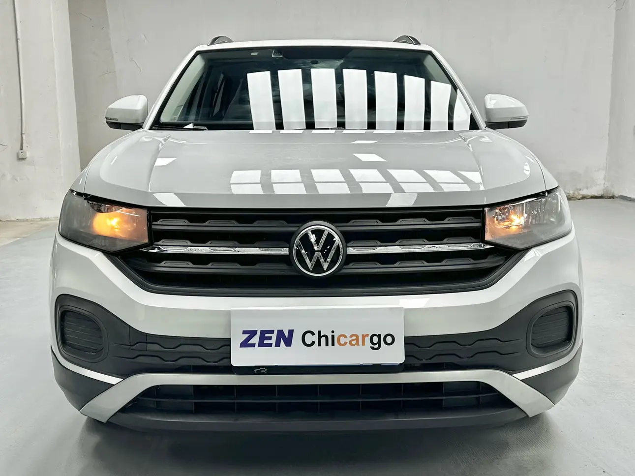 Volkswagen Explore the shadows  из Китая