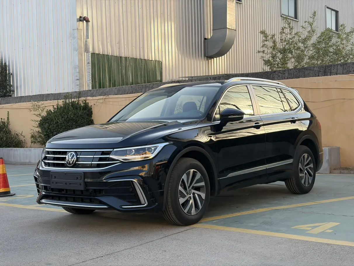 Volkswagen Tiguan L PHEV  из Китая