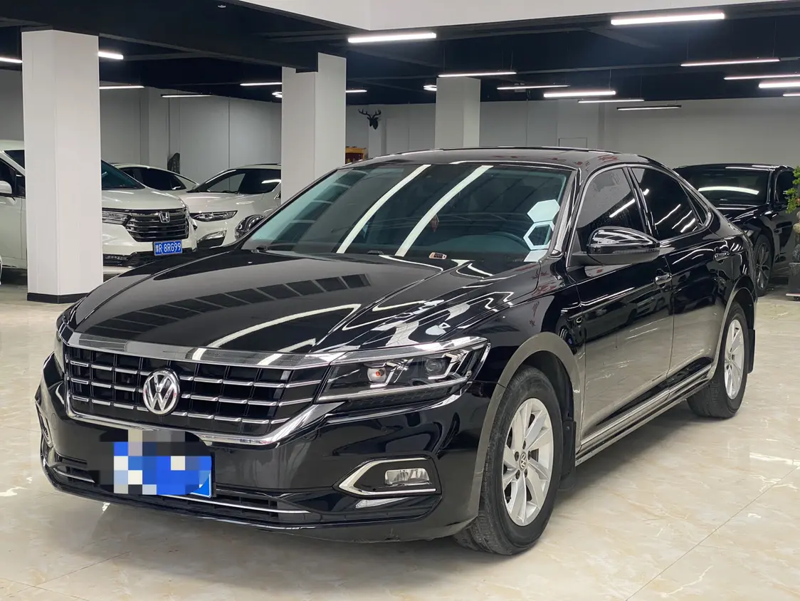 Volkswagen Passat  из Китая