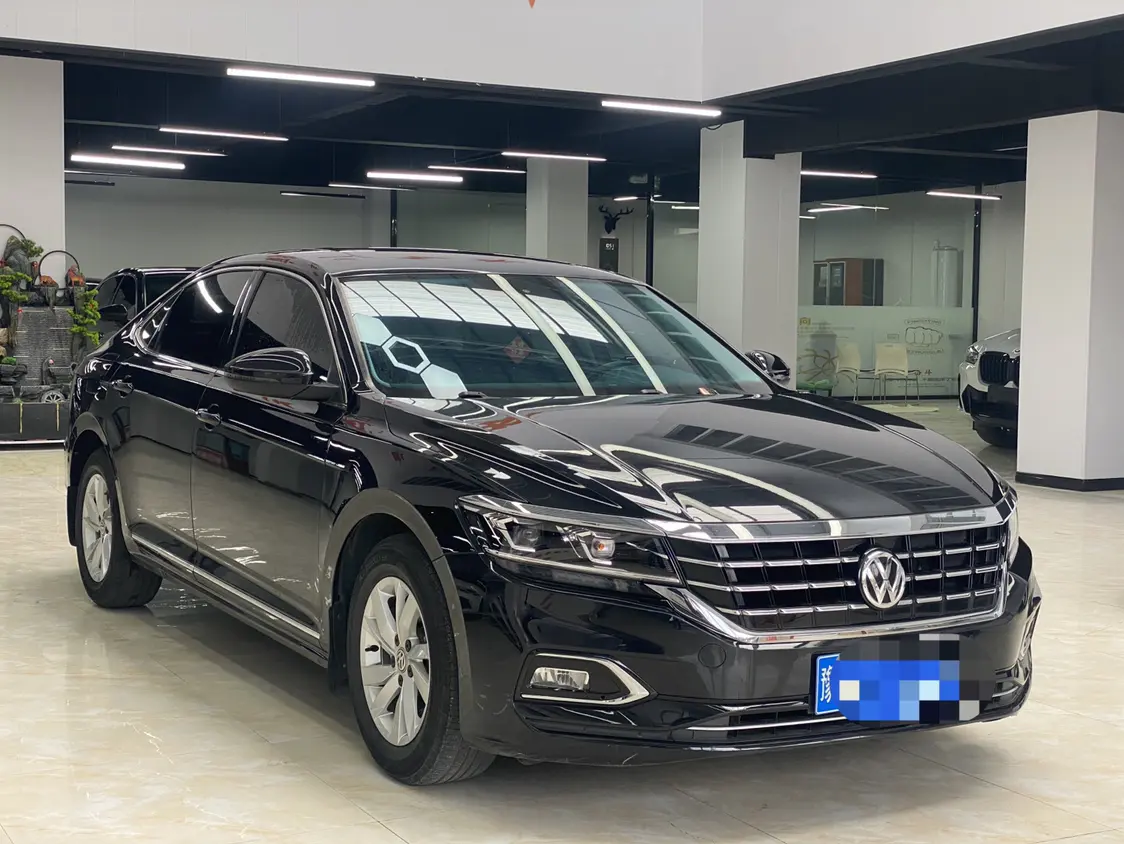 Volkswagen Passat  из Китая