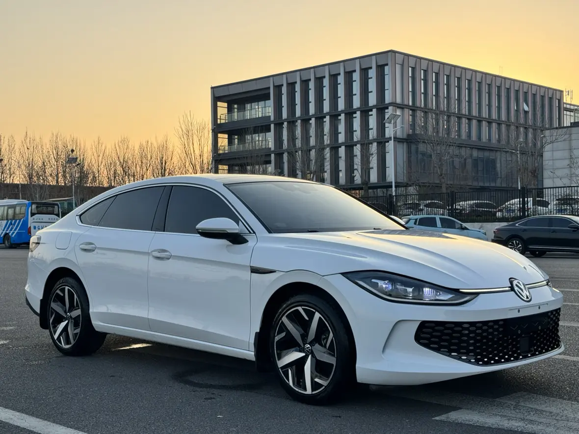Volkswagen Lamando (Lingdu)  из Китая