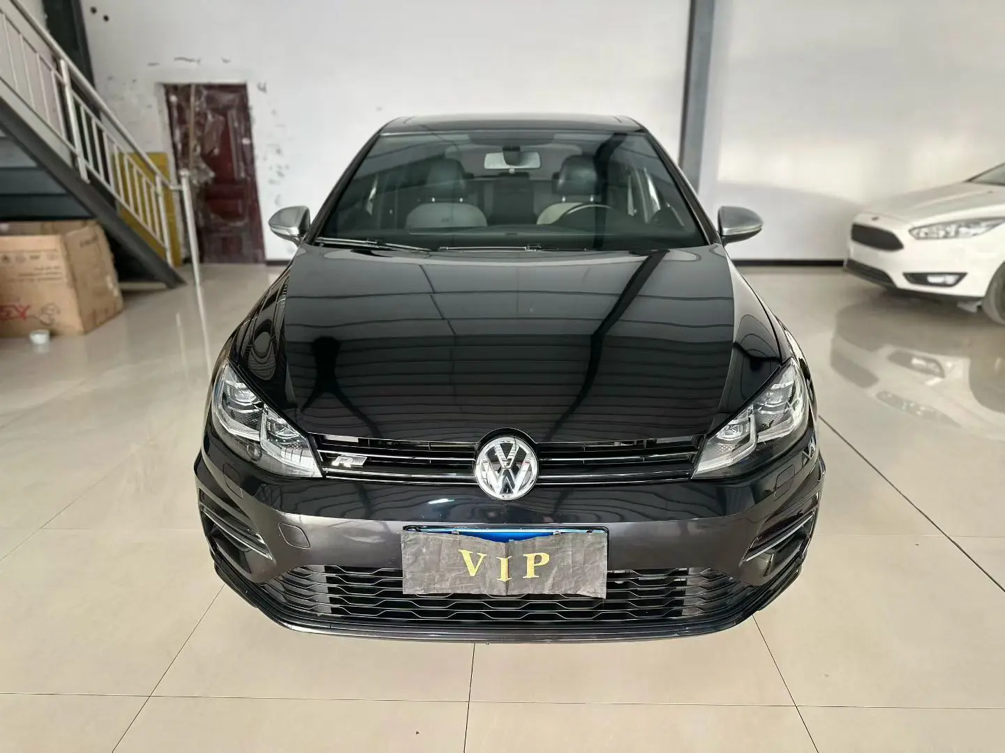 Volkswagen Golf  из Китая