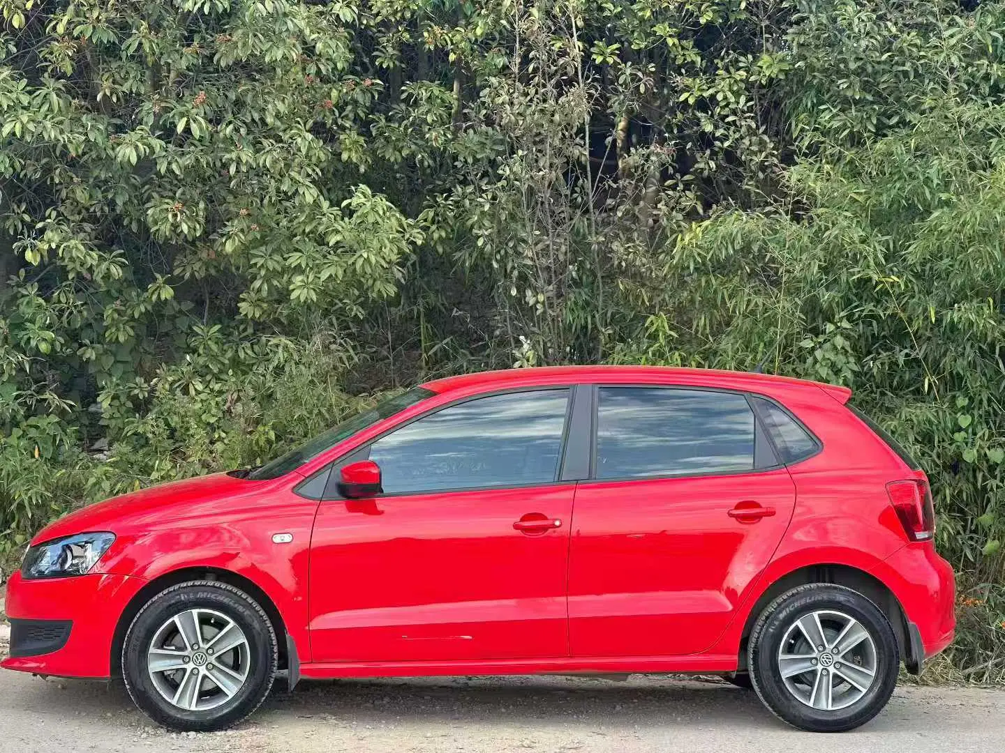 Volkswagen Polo  из Китая