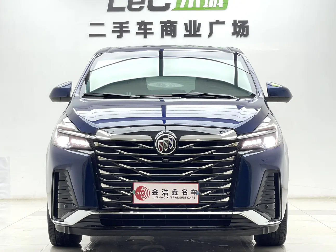 Buick GL8  из Китая