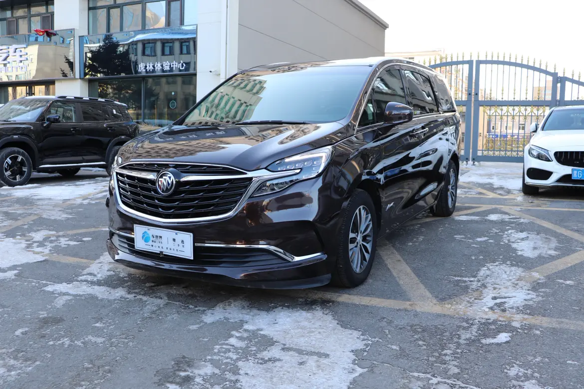 Buick GL8  из Китая
