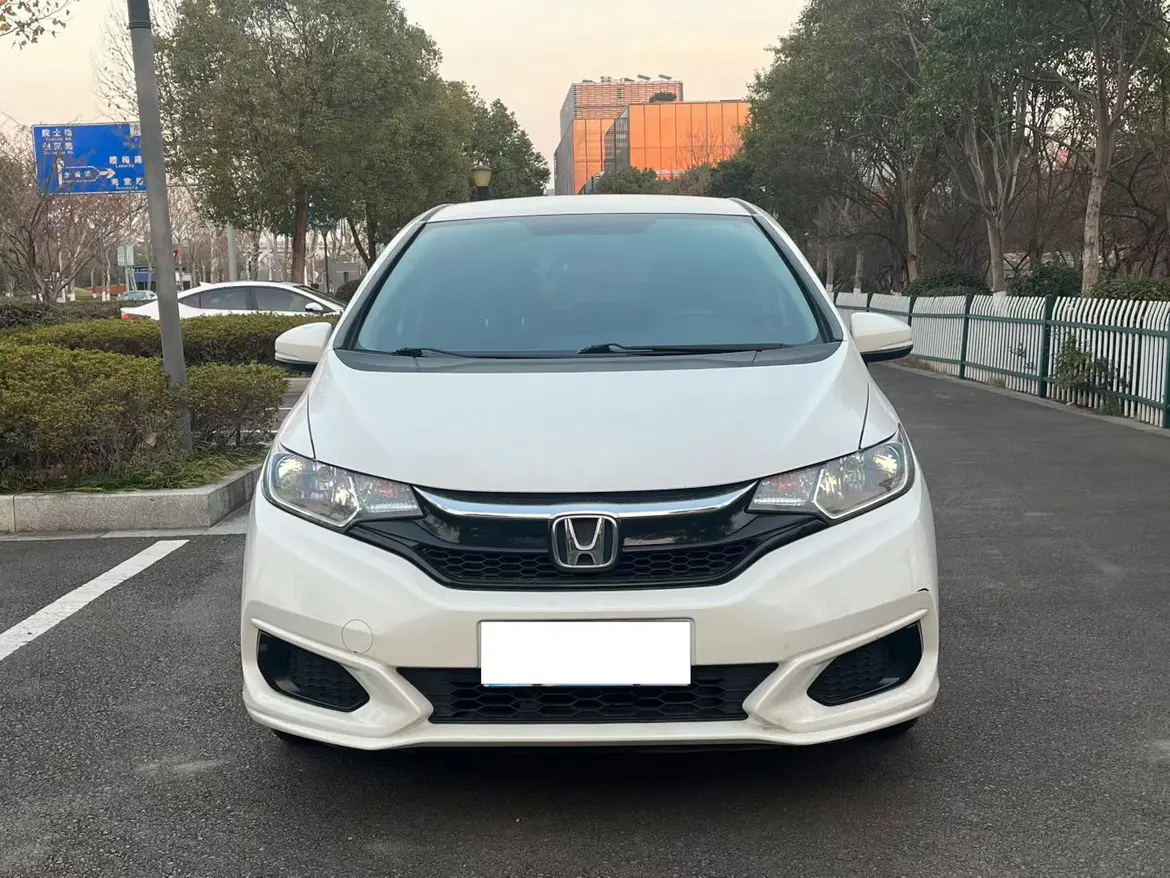 Honda Fit  из Китая