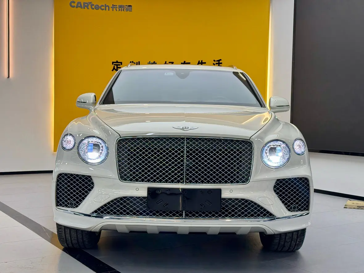 Bentley Bentayga  из Китая