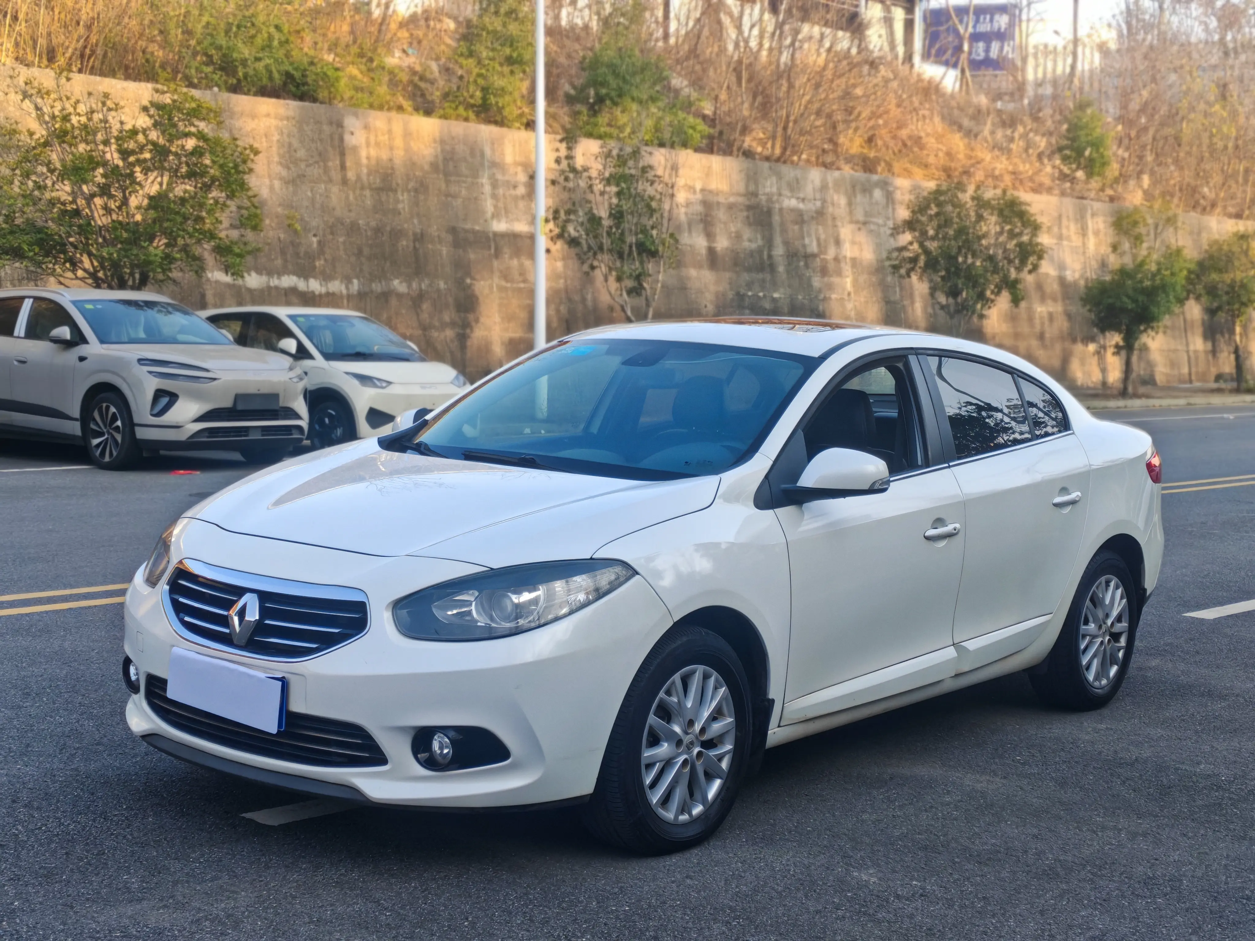 Renault Fenglang  из Китая