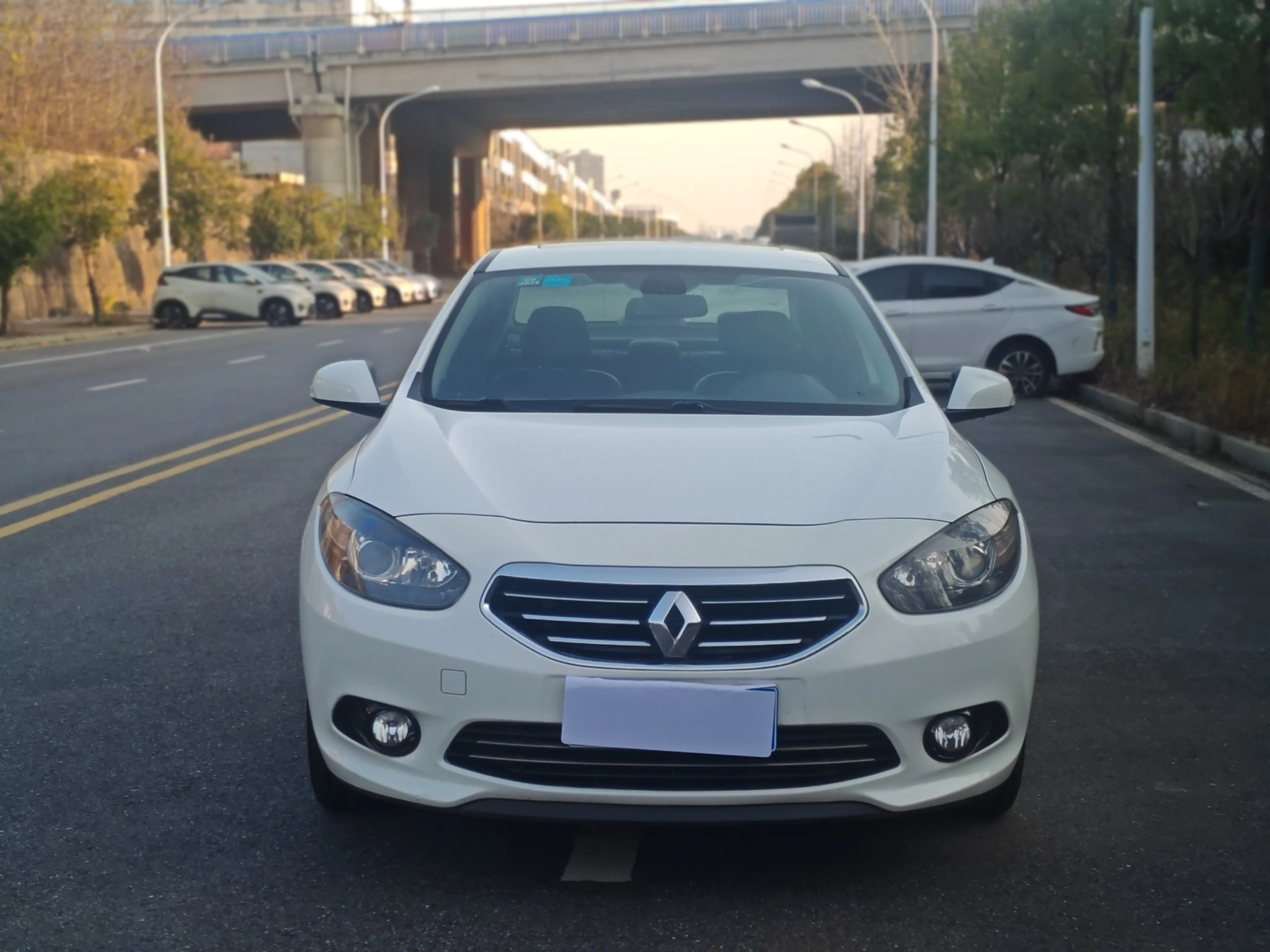 Renault Fenglang  из Китая